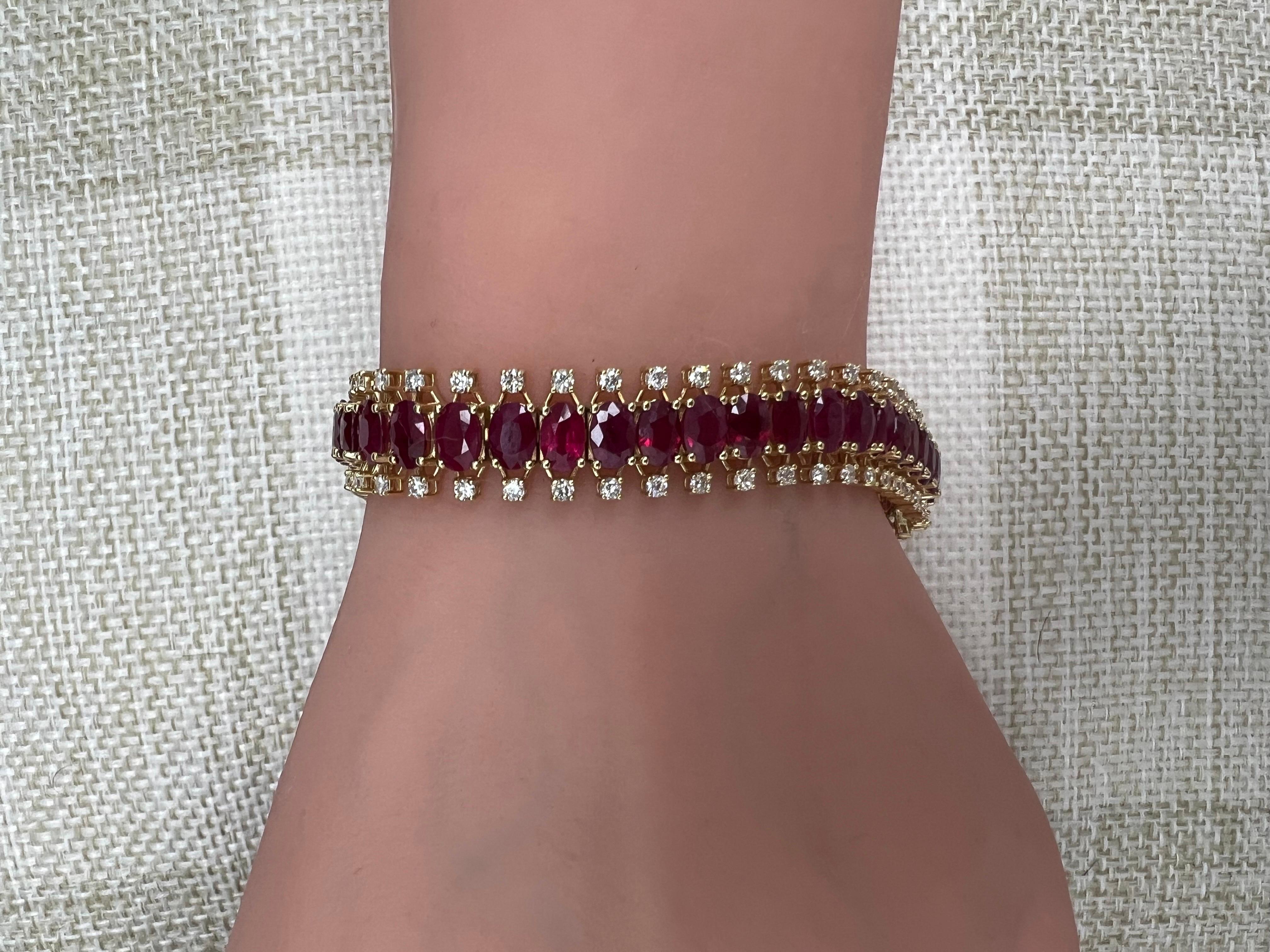 Diamonds & Rubies Bracelet, 18K Yellow, 3.02 CT Diam, 26.13 CT Ruby, All Natural For Sale 1