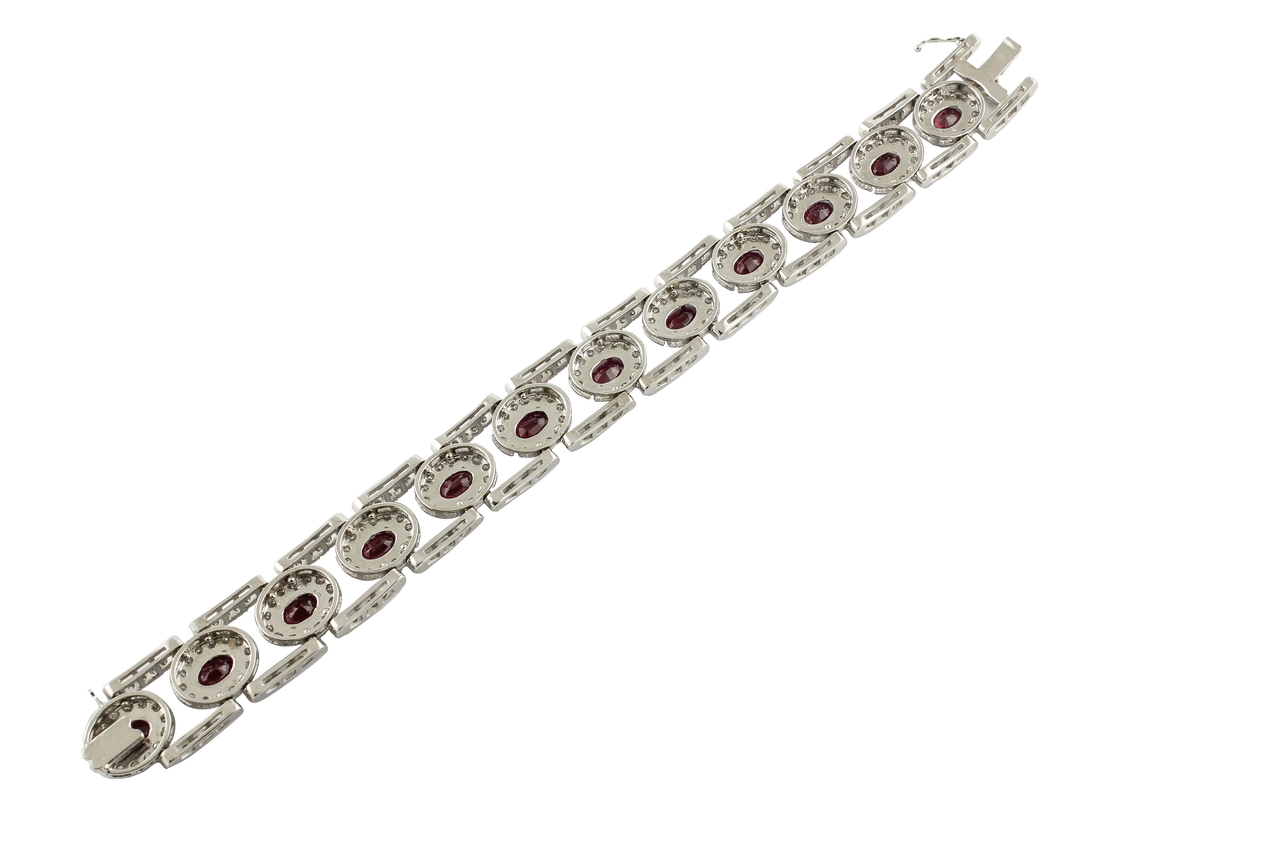 Diamonds Rubies White Gold Link Bracelet In Excellent Condition For Sale In Marcianise, Marcianise (CE)