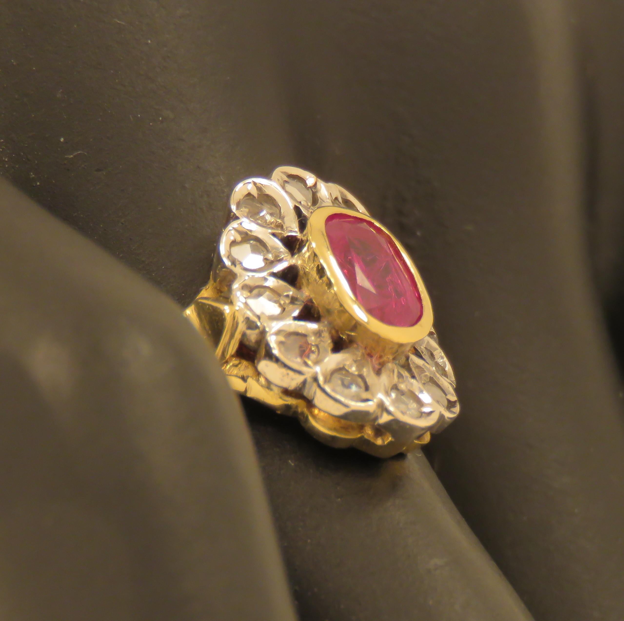 Oval Cut Diamonds Ruby 18 Karat Yellow Gold Silver Vintage Cluster Ring Handcrafted For Sale
