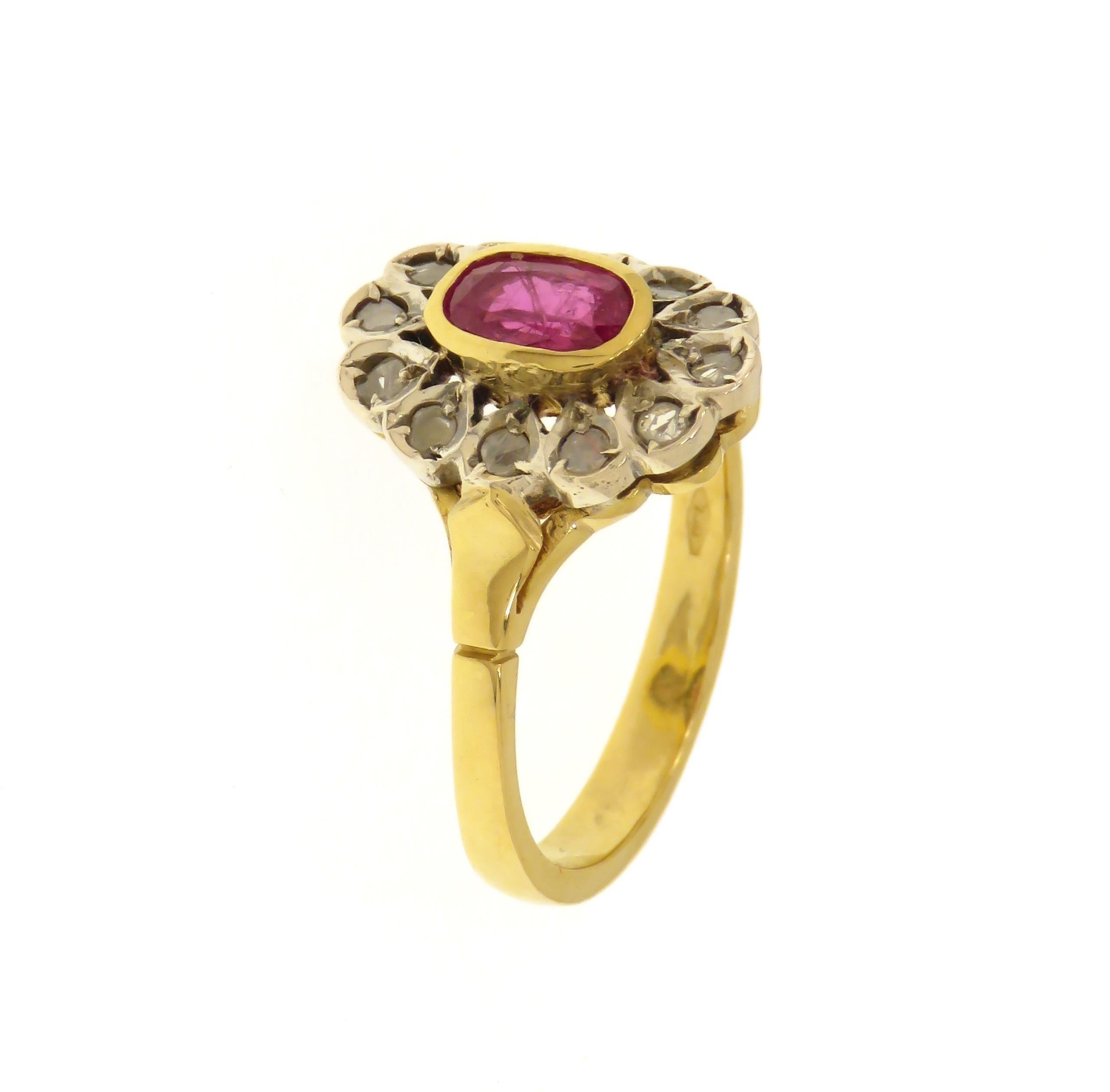 Women's Diamonds Ruby 18 Karat Yellow Gold Silver Vintage Cluster Ring Handcrafted For Sale