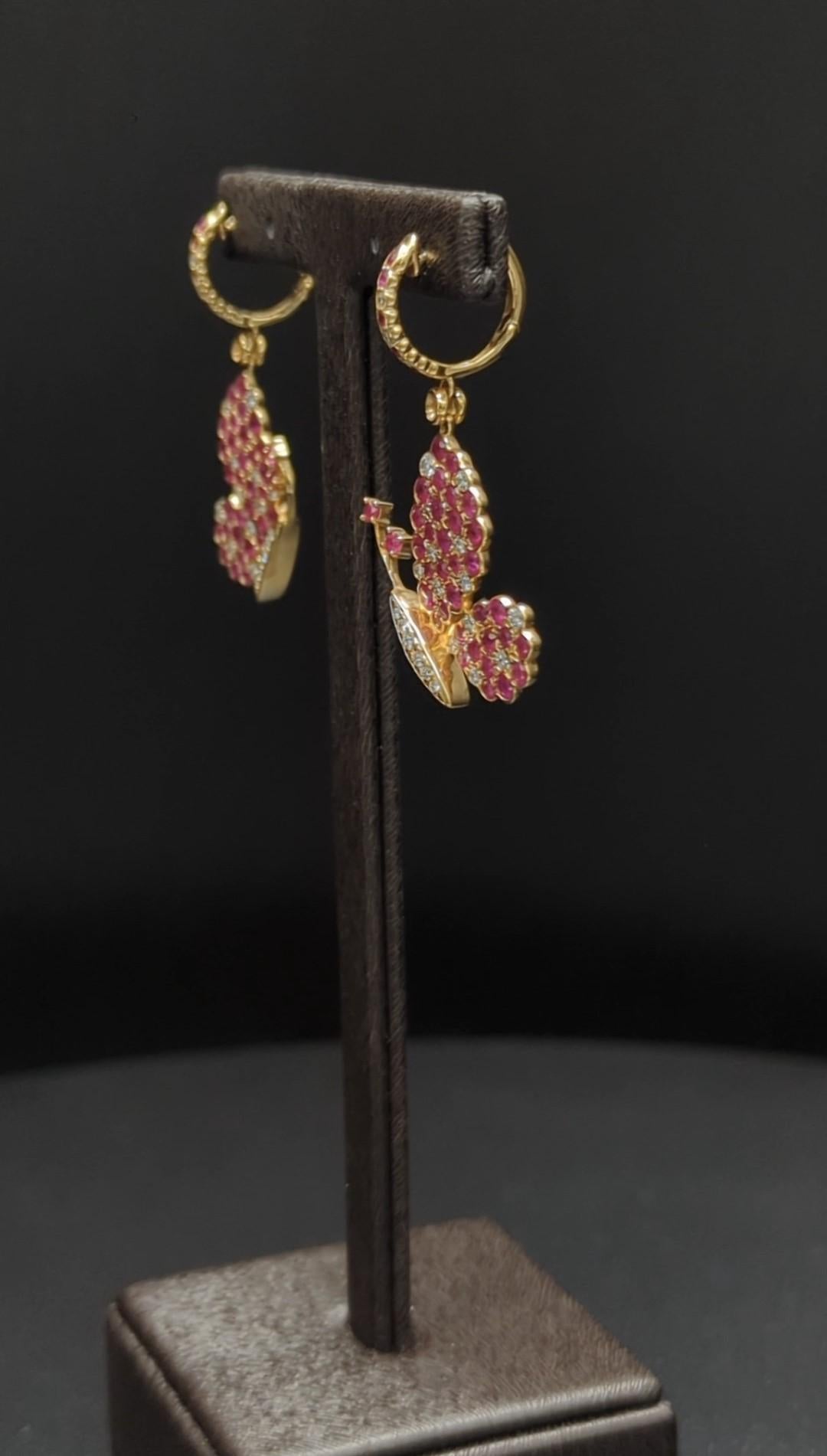 Diamantes, Rubíes  Pendientes Mariposa & Oro 18K en Nuevo estado para la venta en Bilbao, ES