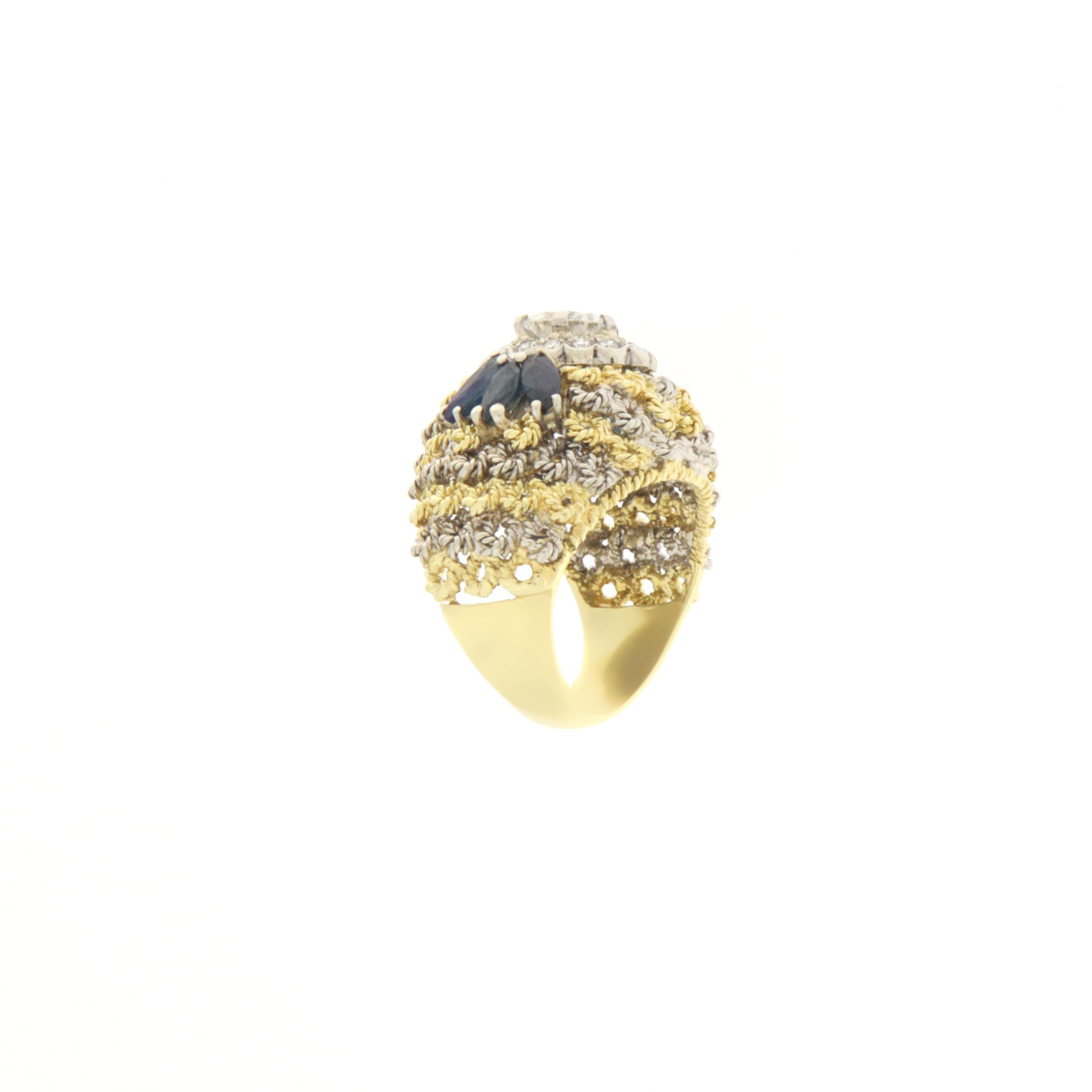 Diamonds Sapphire 18 Karat Yellow White Gold Cocktail Ring In Good Condition For Sale In Marcianise, IT