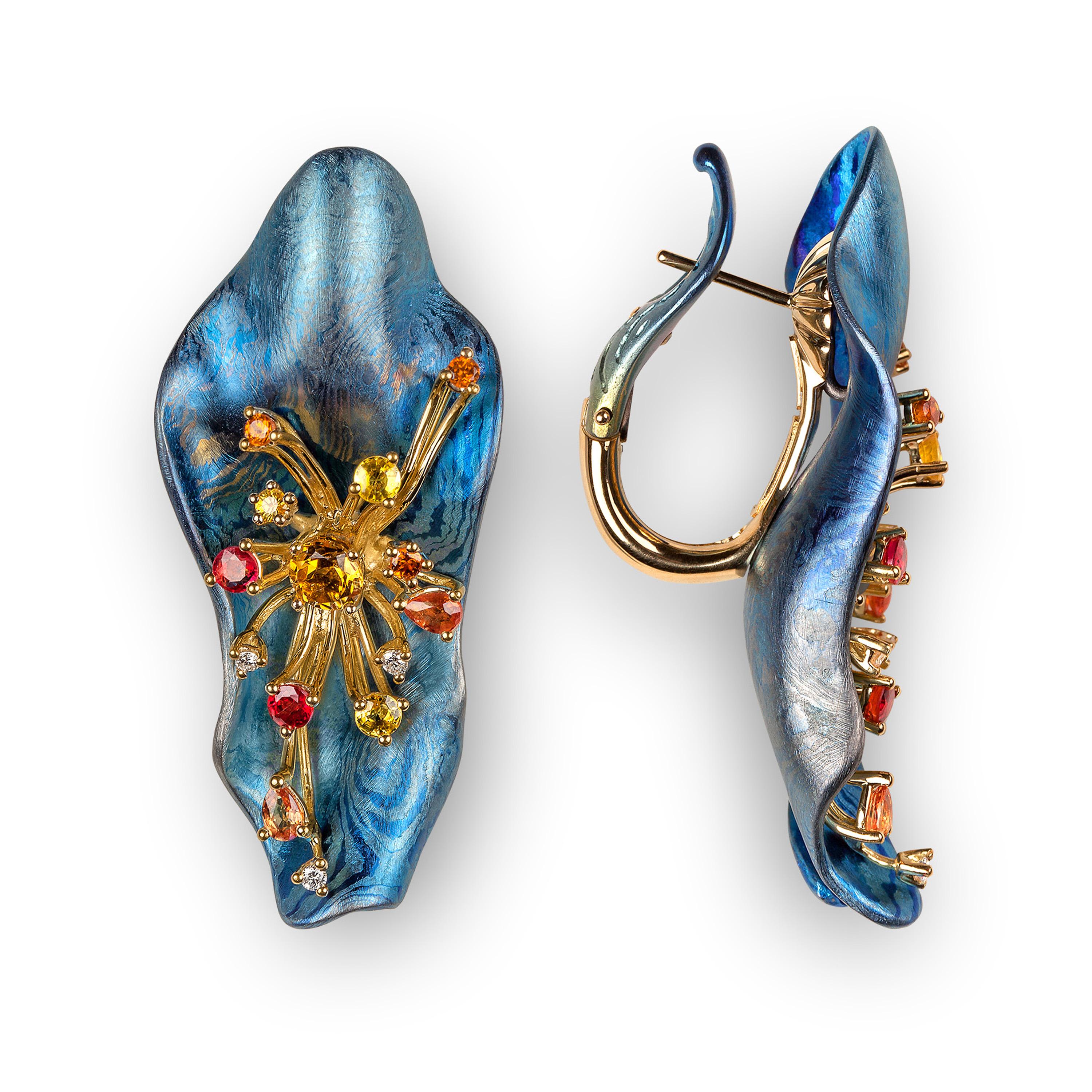 Contemporary Diamonds Orange Sapphires Citrines 18 Karat Gold Titanium Clip-On Earrings For Sale