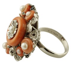 Bague vintage en or blanc 14 carats, diamants, saphirs, corail, perles