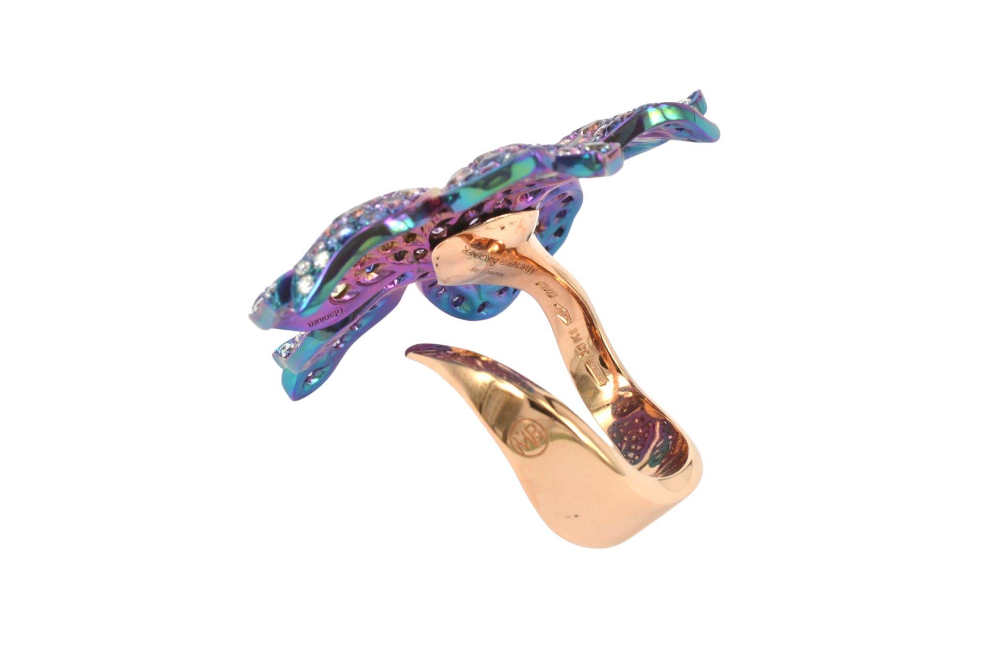 Bague fleur Sakura en or rose 18 carats, diamants, saphirs 0,60 carat et titane Pour femmes en vente