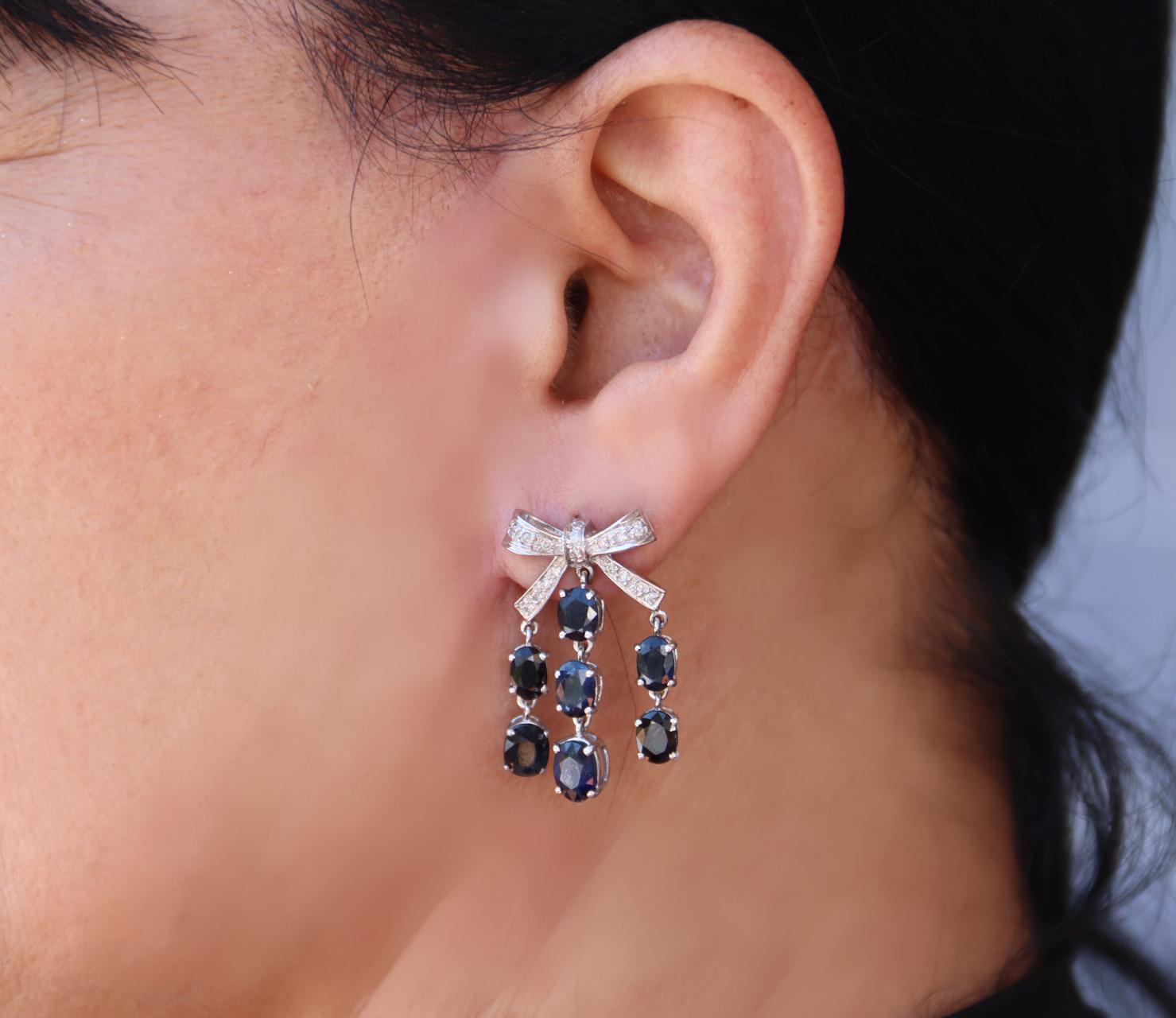 Diamonds Sapphires White Gold 18 Carat Dangle Earrings For Sale 1