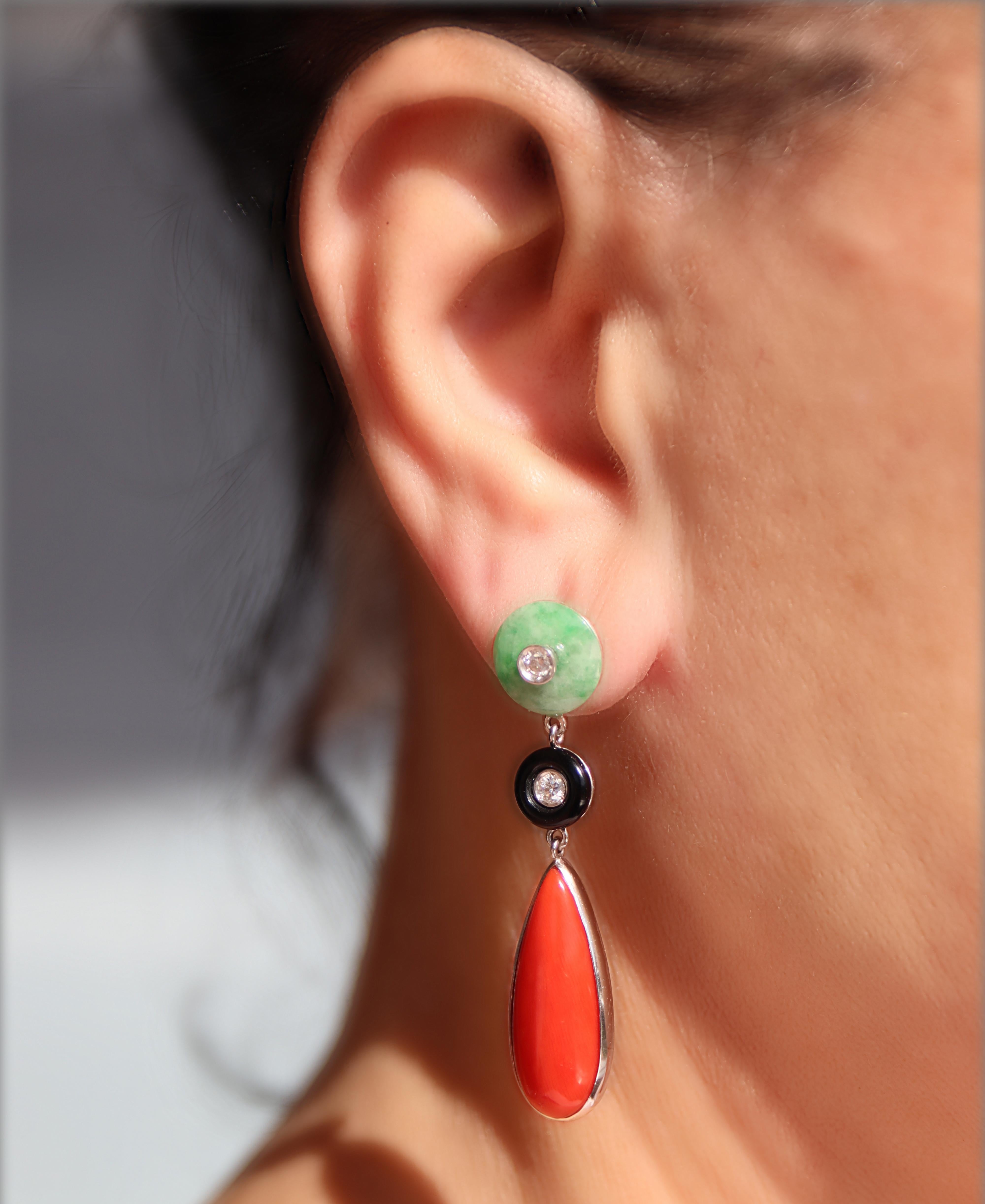 Diamants Boucles d'oreilles pendantes en or blanc 18 carats Jade Onyx Corail de Sardaigne en vente 2