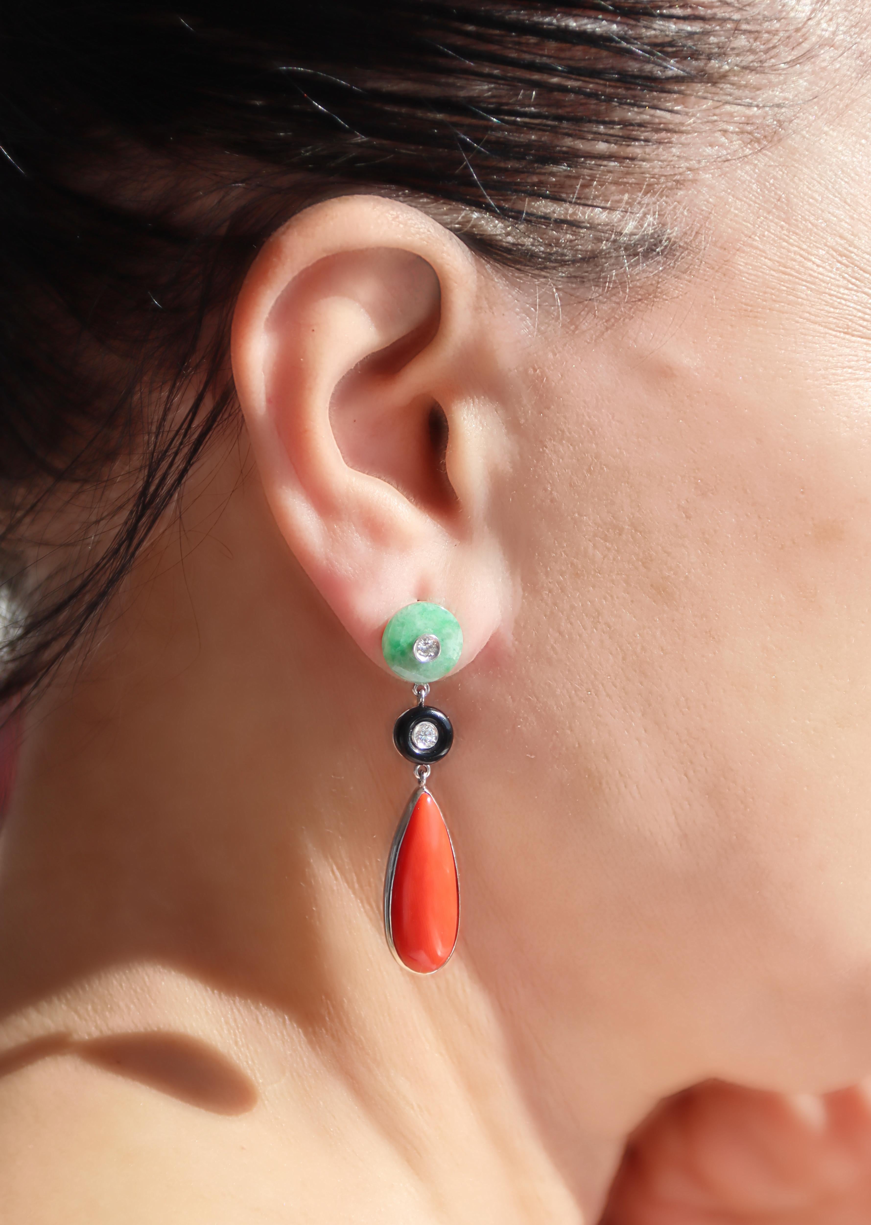 Diamants Boucles d'oreilles pendantes en or blanc 18 carats Jade Onyx Corail de Sardaigne en vente 3