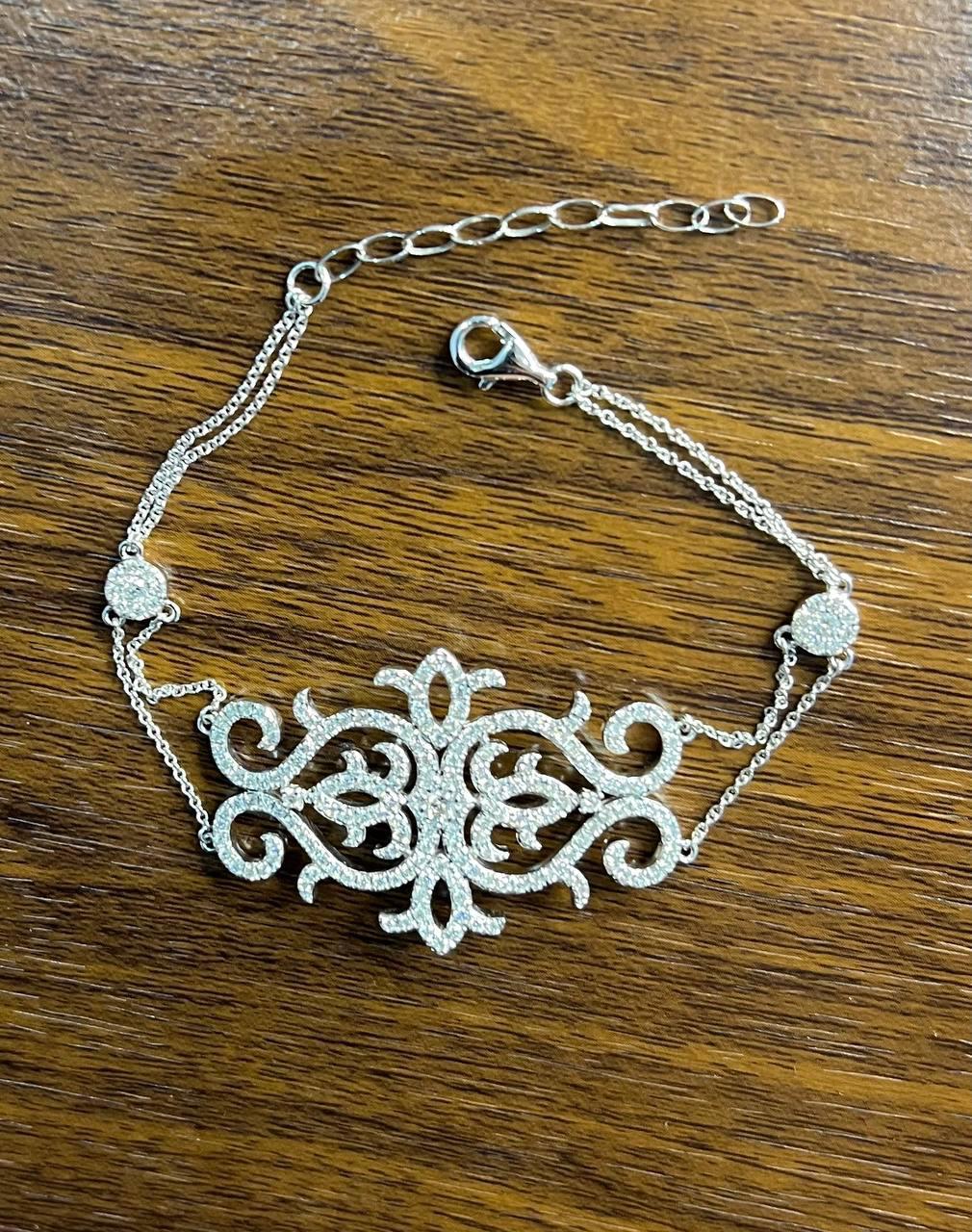 Women's Diamonds Scroll Symbol Motifs Emblem 18K White Gold Statement Chain Bracelet For Sale