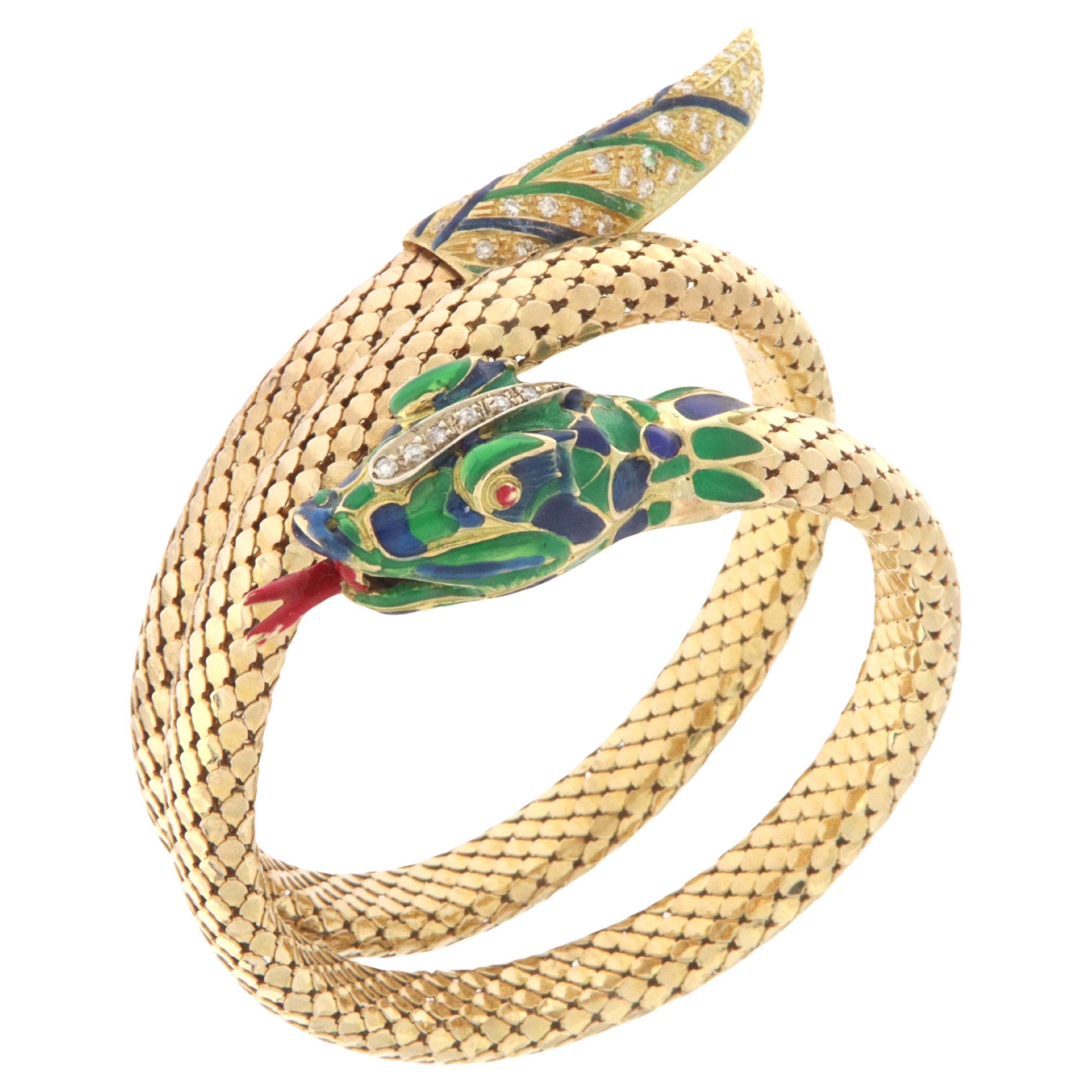 Diamonds Snake 18 Karat Yellow Gold Bangle Bracelet For Sale