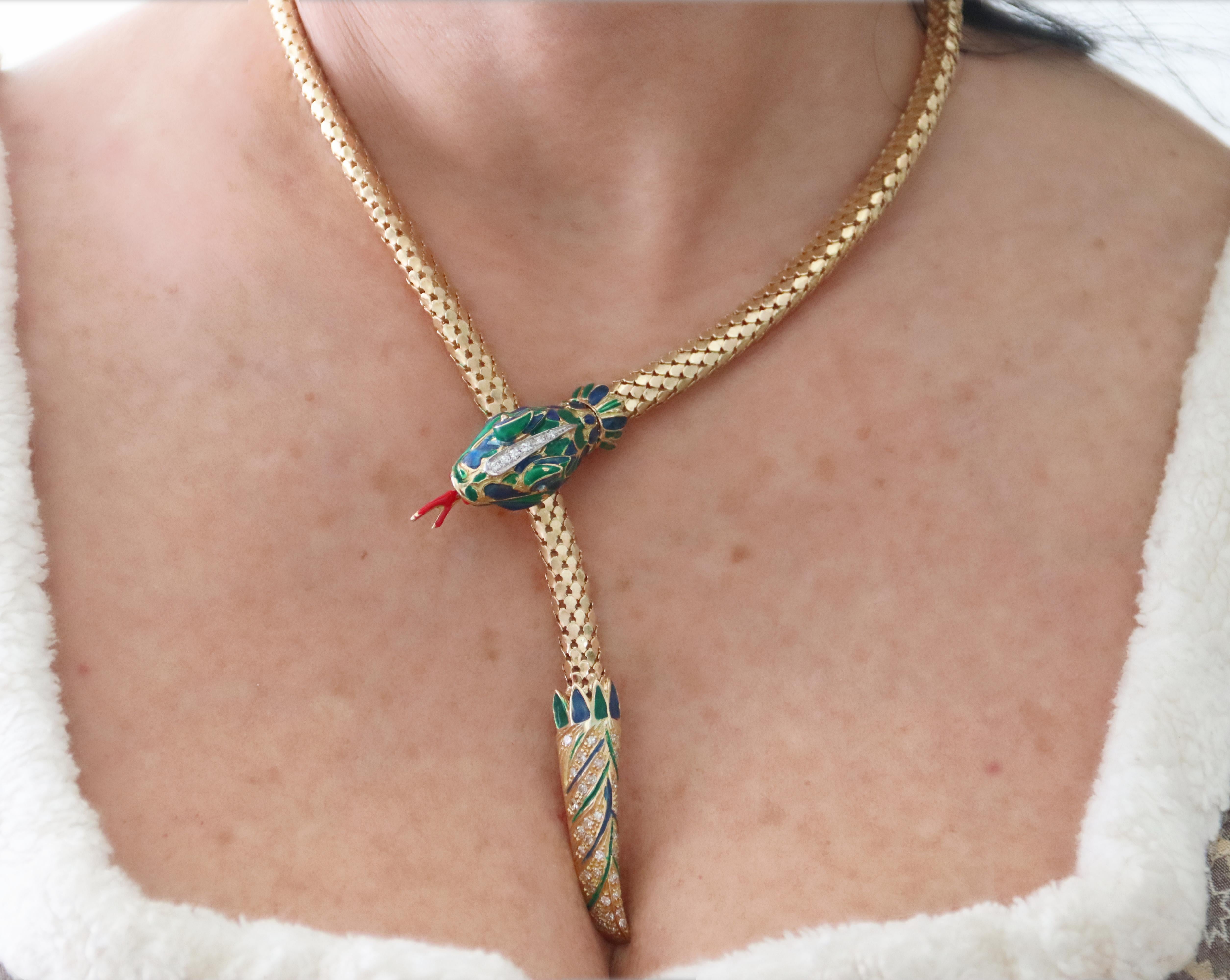Diamonds Snake 18 Karat Yellow Gold Choker Necklace For Sale 3