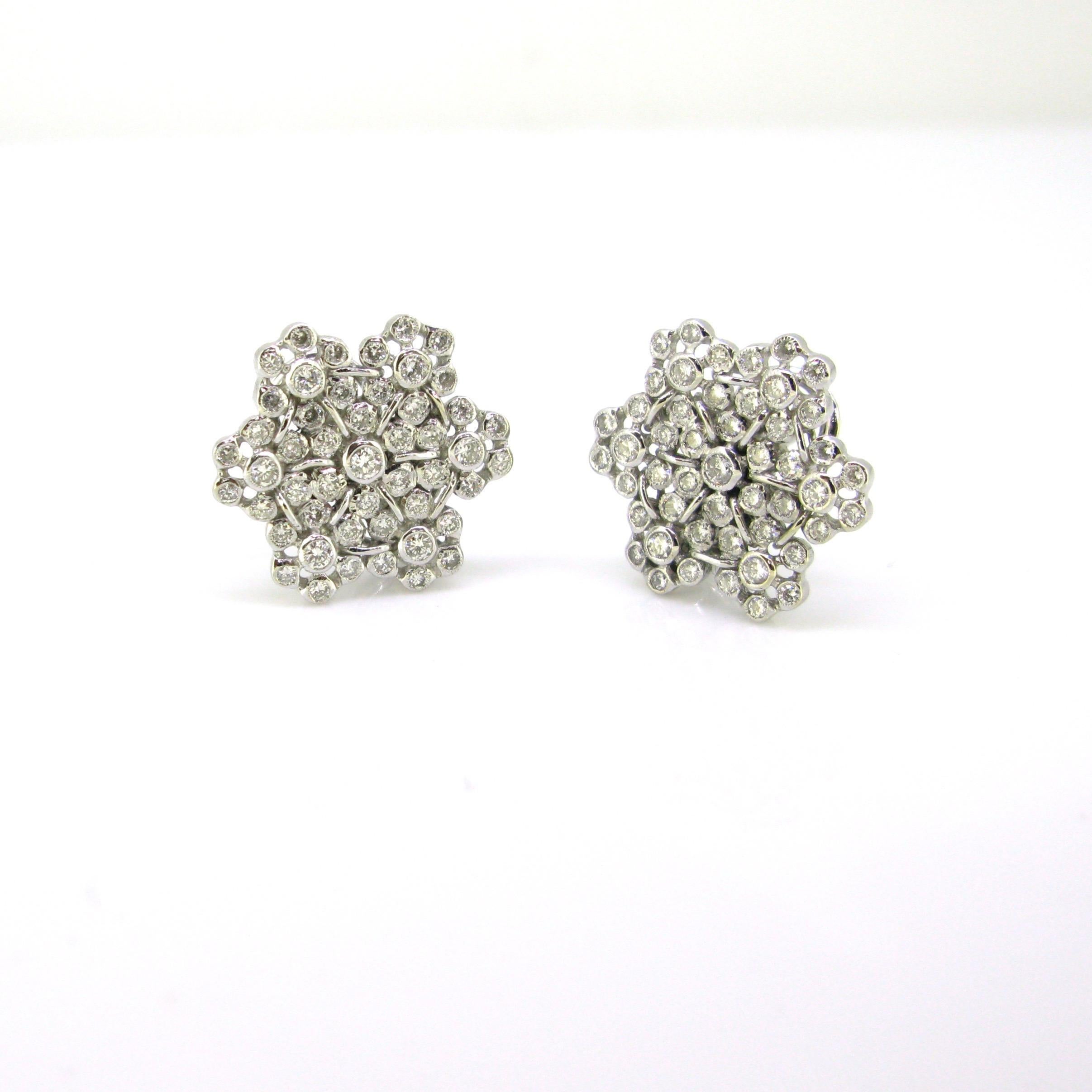 Brilliant Cut Diamonds Snowflake Earrings Clips, 18 Karat White Gold, France For Sale