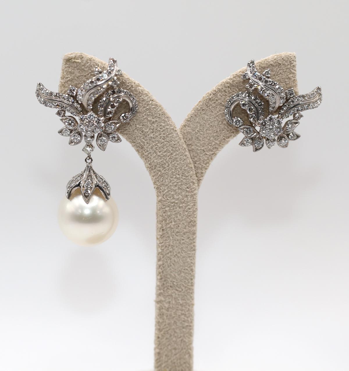 Diamonds South Sea Pearls Day Night Transformer Earrings 18K, 1970 For Sale 1