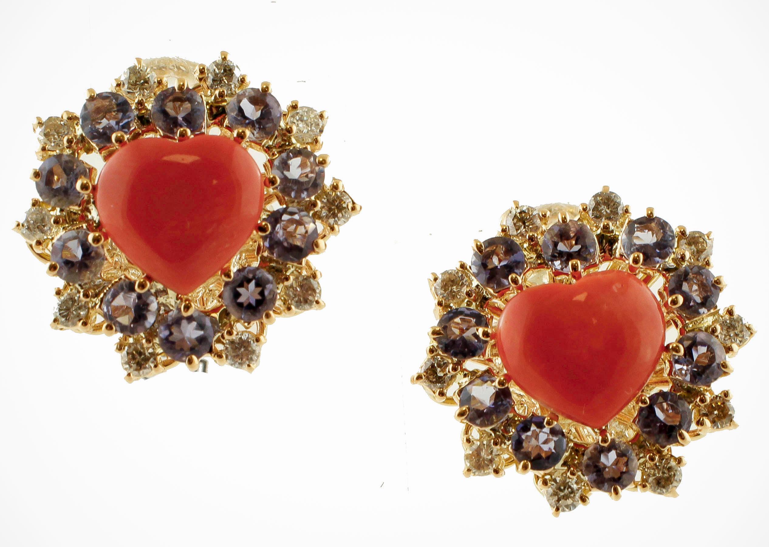 Diamanten, Tansanit, herzförmige rote Koralle, Roségold-Ohrclips im Zustand „Gut“ im Angebot in Marcianise, Marcianise (CE)