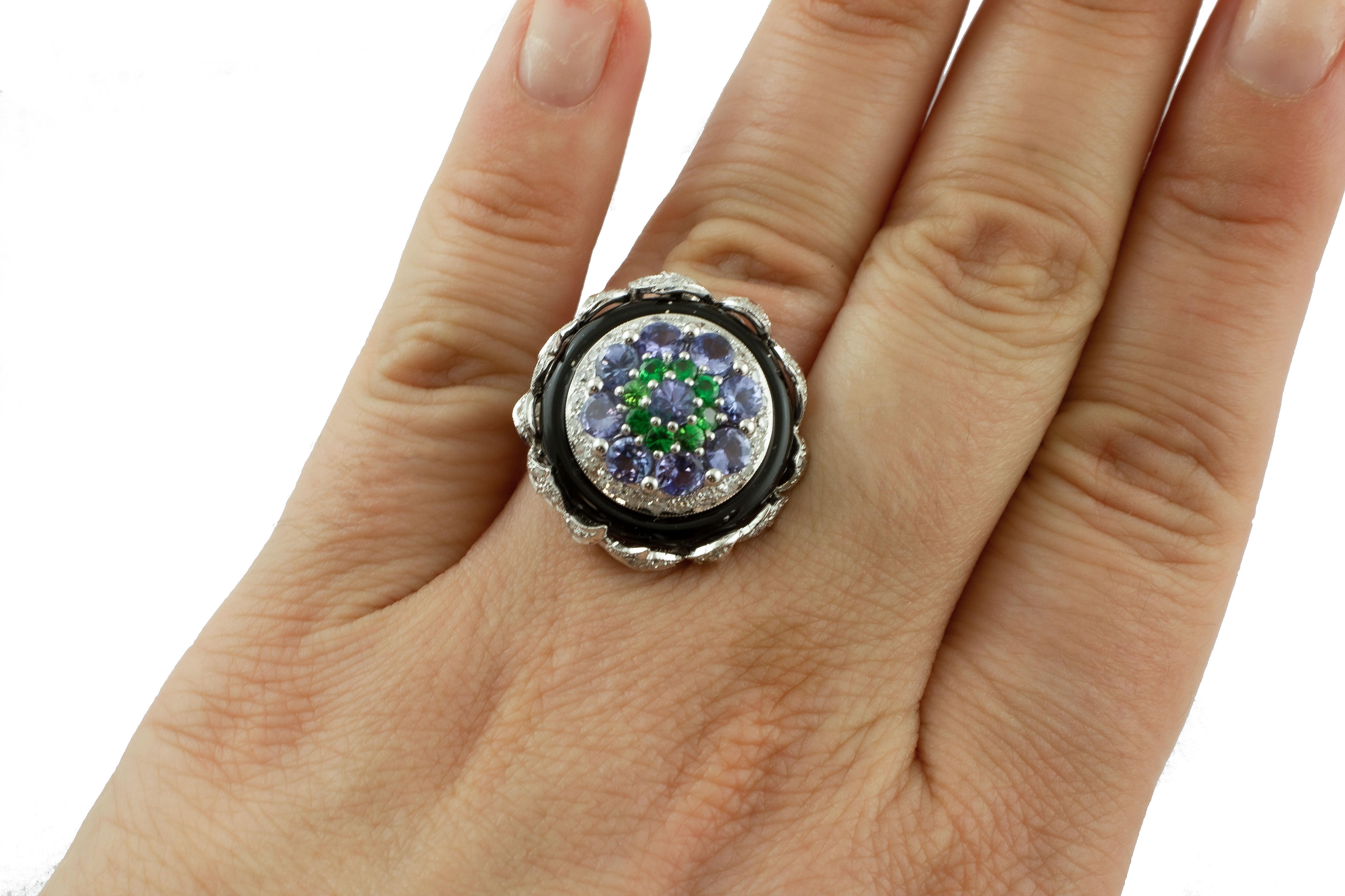 Diamonds, Tanzanite, Tsavorite, Onyx, White gold, Vintage Ring In Good Condition In Marcianise, Marcianise (CE)