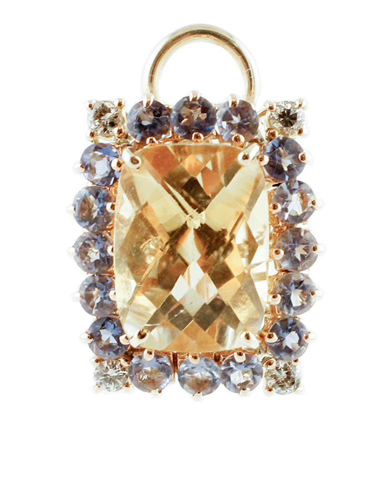 Beautiful stud earrings realized in 14 kt rose gold structure, mounted with a yellow topaz in the center, surrounded by a frame of diamonds and tanzanite.
These earrings are totally handmade by Italian master goldsmiths,
Diamonds 0.57 ct, huit huit