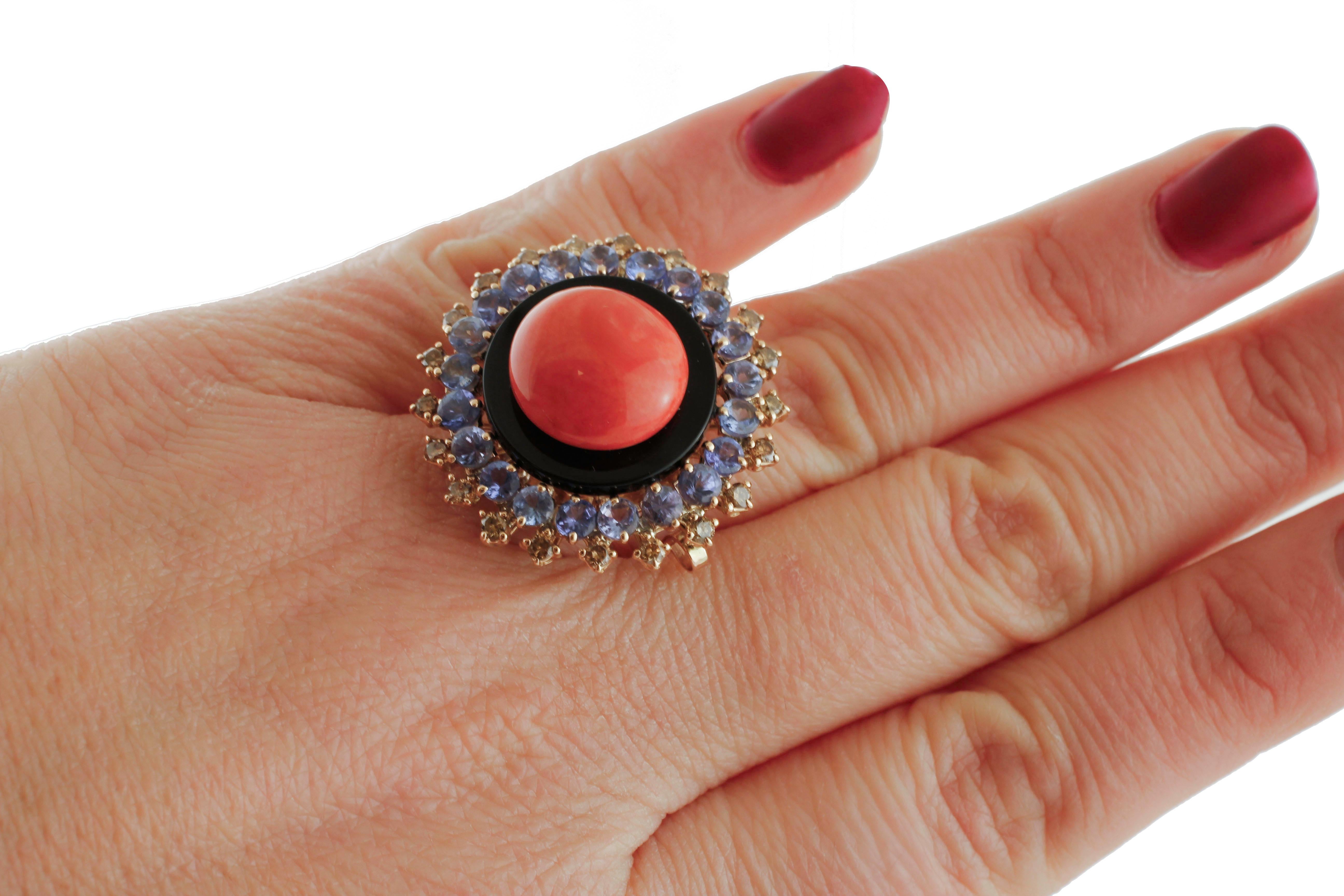 Women's Diamonds, Tanzanites, Coral, Onyx, Rose Gold Cocktail/Fashion Retrò Ring