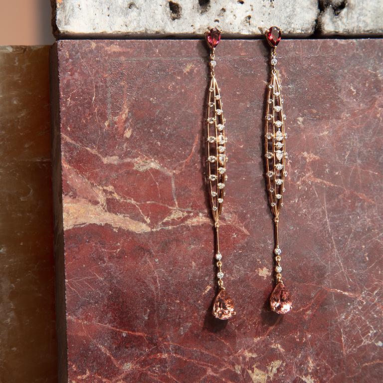 Diamonds, Tourmaline and Rhodolite Dangling Drop Earrings In New Condition For Sale In Beirut, LB
