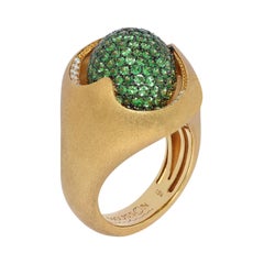 Bague douce en or jaune 18 carats avec diamants et tsavorite