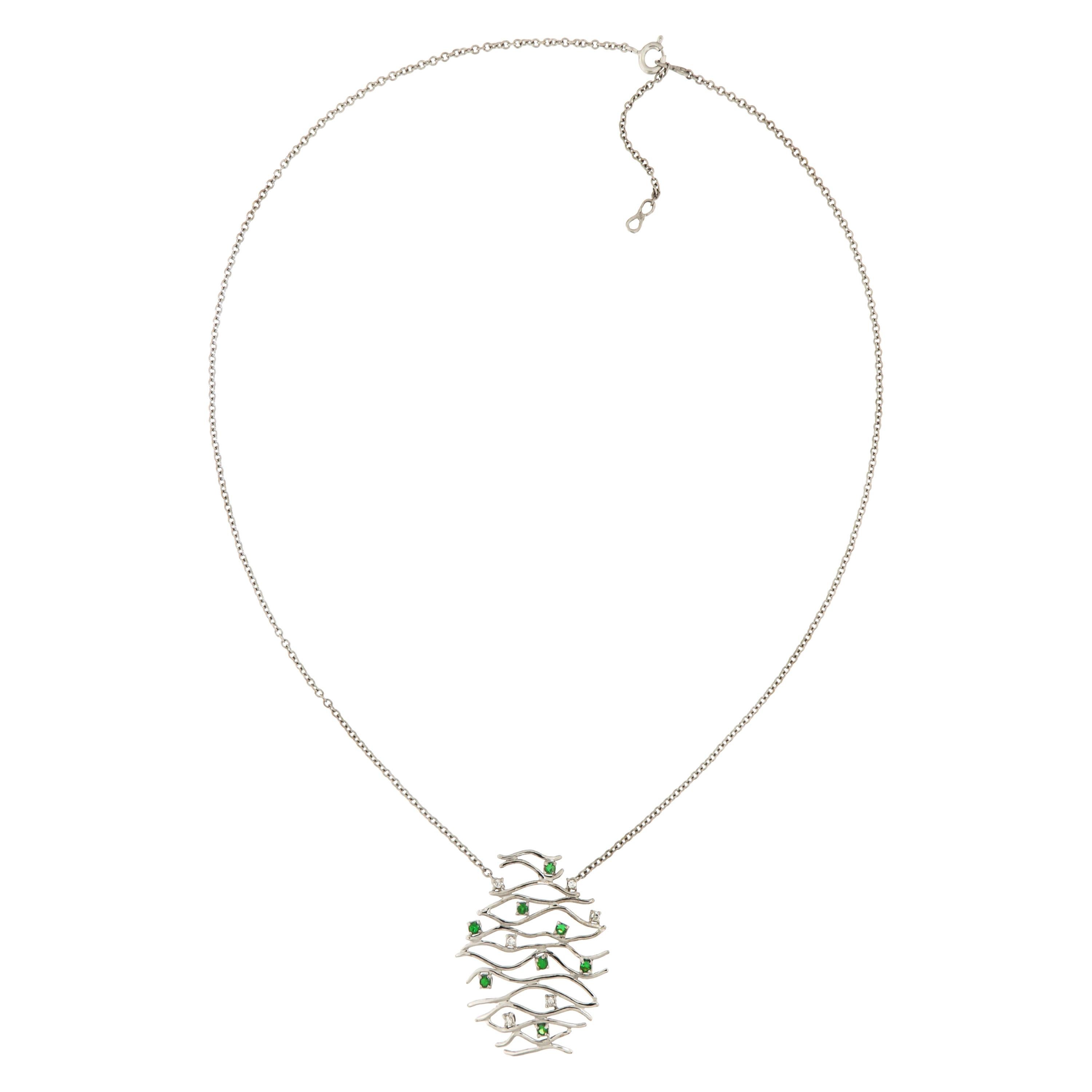 Diamonds Tsavorites White Gold Necklace Handcrafted in Italy by Botta Gioielli For Sale