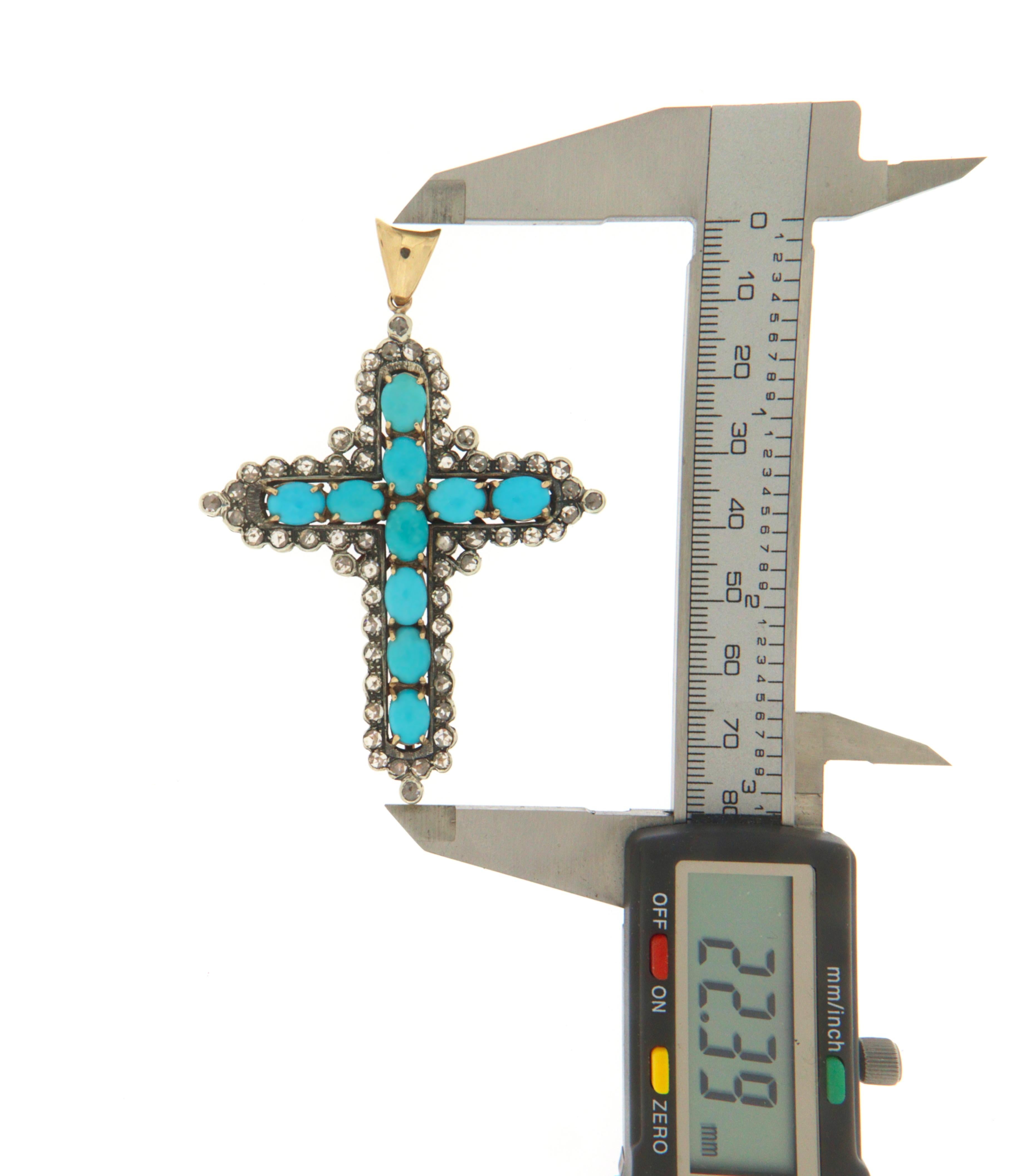 Diamonds Turquoise 14 Karat Yellow Gold Cross Pendant Necklace In New Condition For Sale In Marcianise, IT