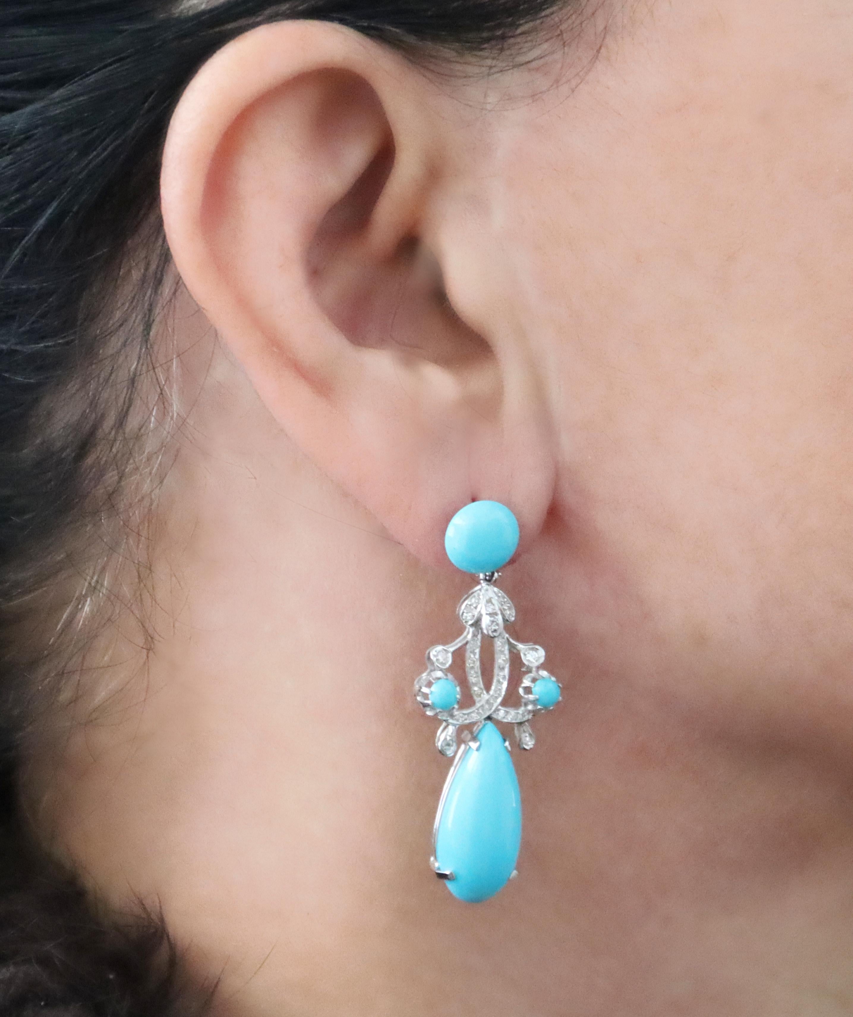 Boucles d'oreilles pendantes en or blanc 18 carats avec turquoise et diamants en vente 2