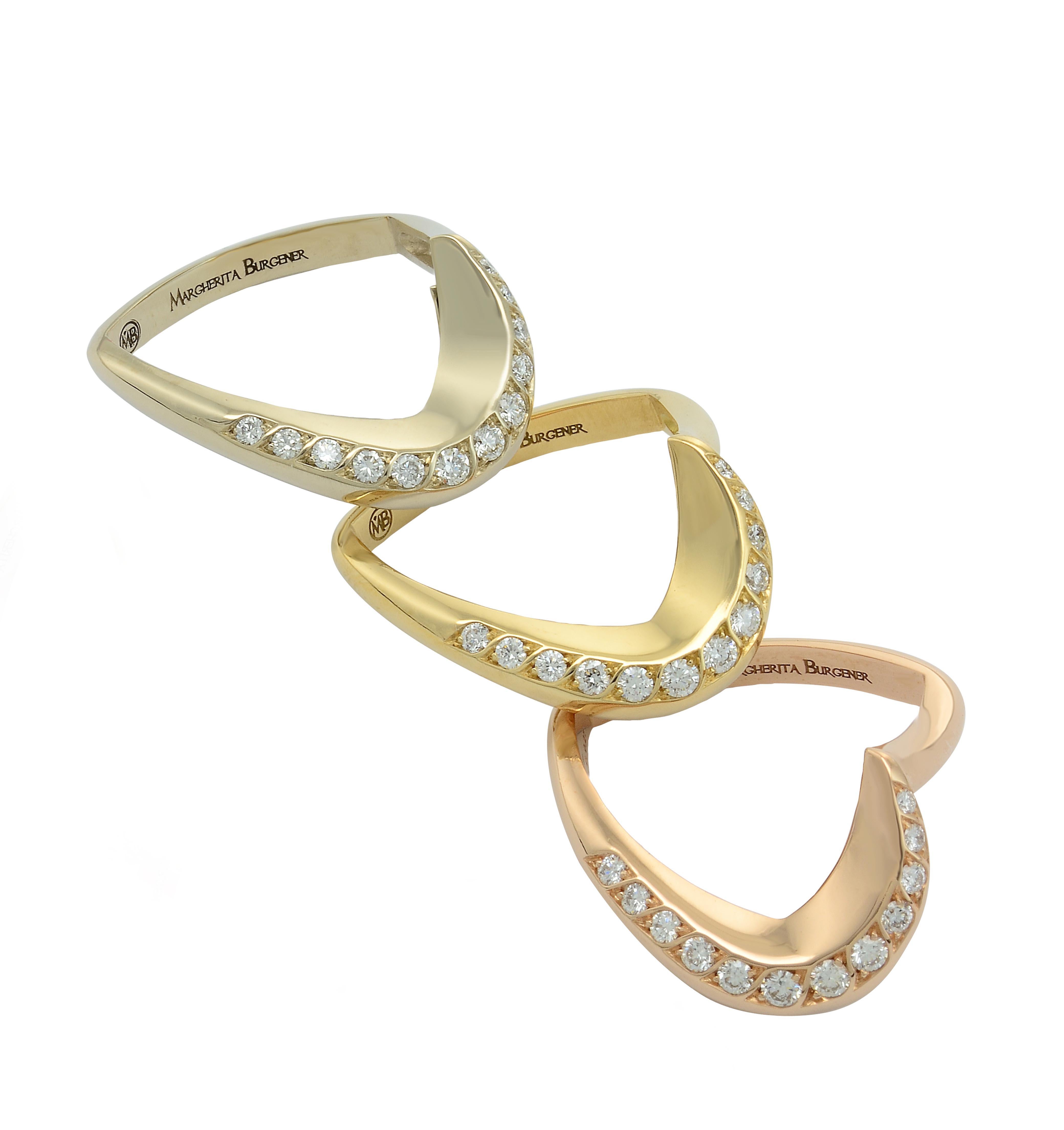 Contemporary Diamonds White 18 Kt Gold Love at First Sight Made in Italy Ring For Sale