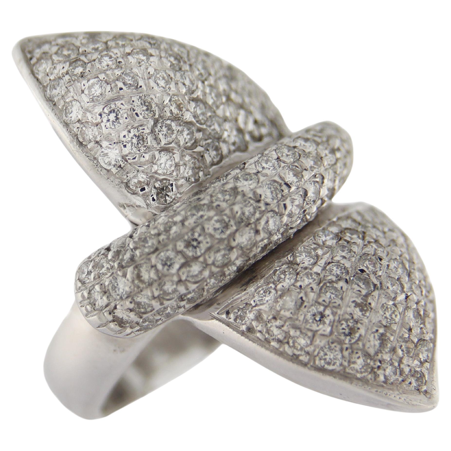 Diamonds White Gold 18 Karat Cocktail Rings For Sale at 1stDibs