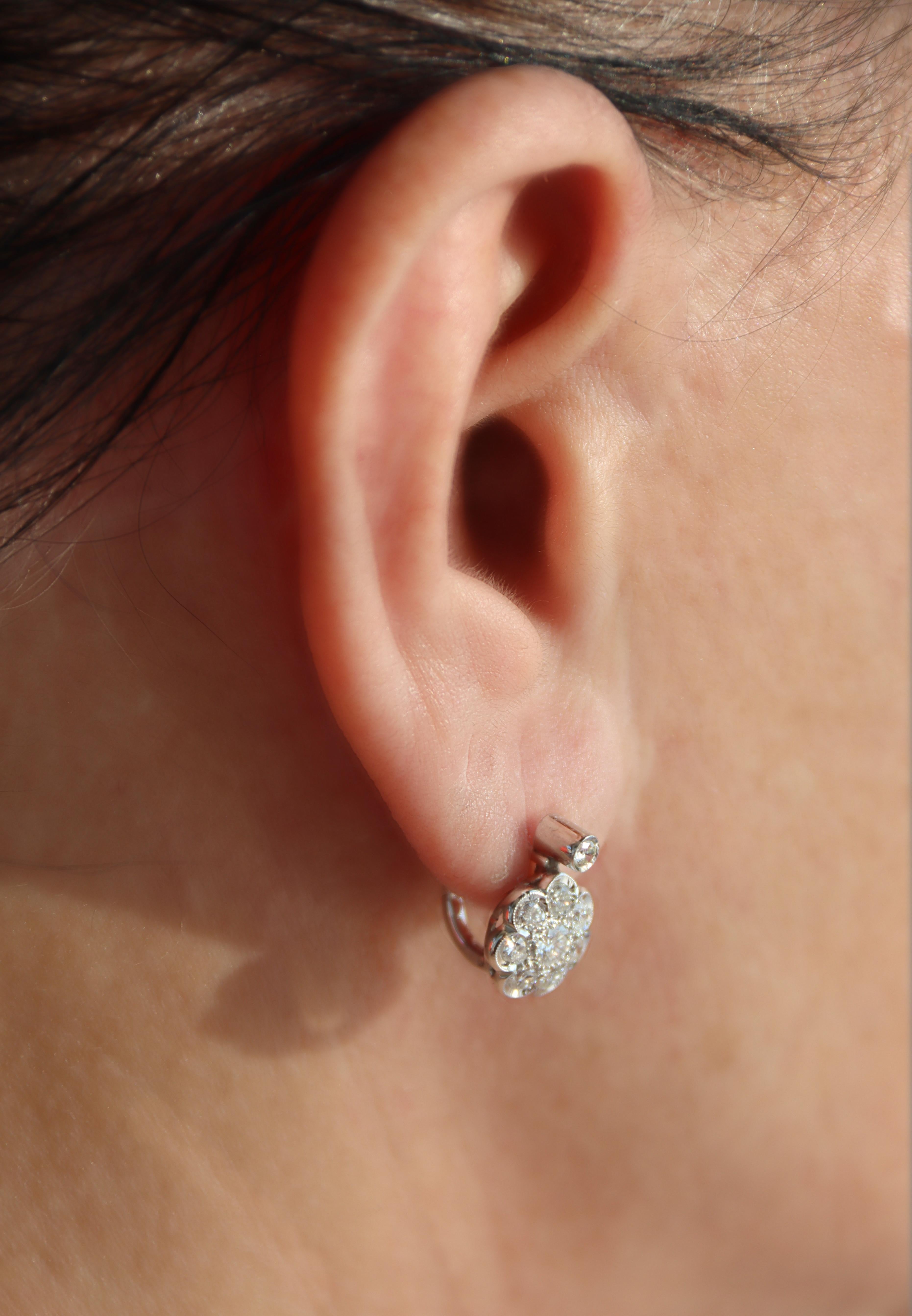 Orecchini con diamanti in oro bianco a 18 carati in vendita 2