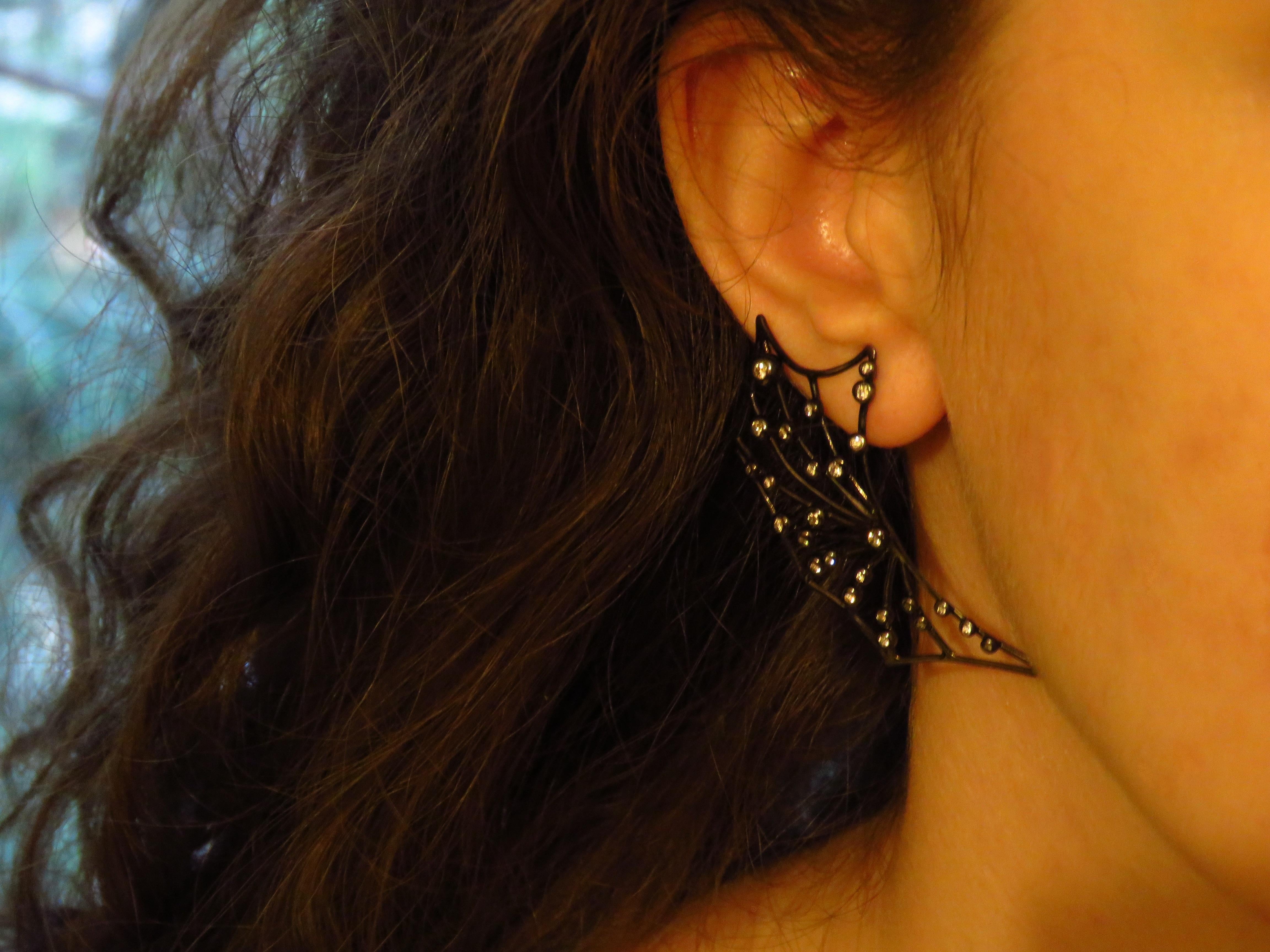 Boucles d'oreilles en or blanc 18 carats fabriquées à la main en Italie Pour femmes en vente