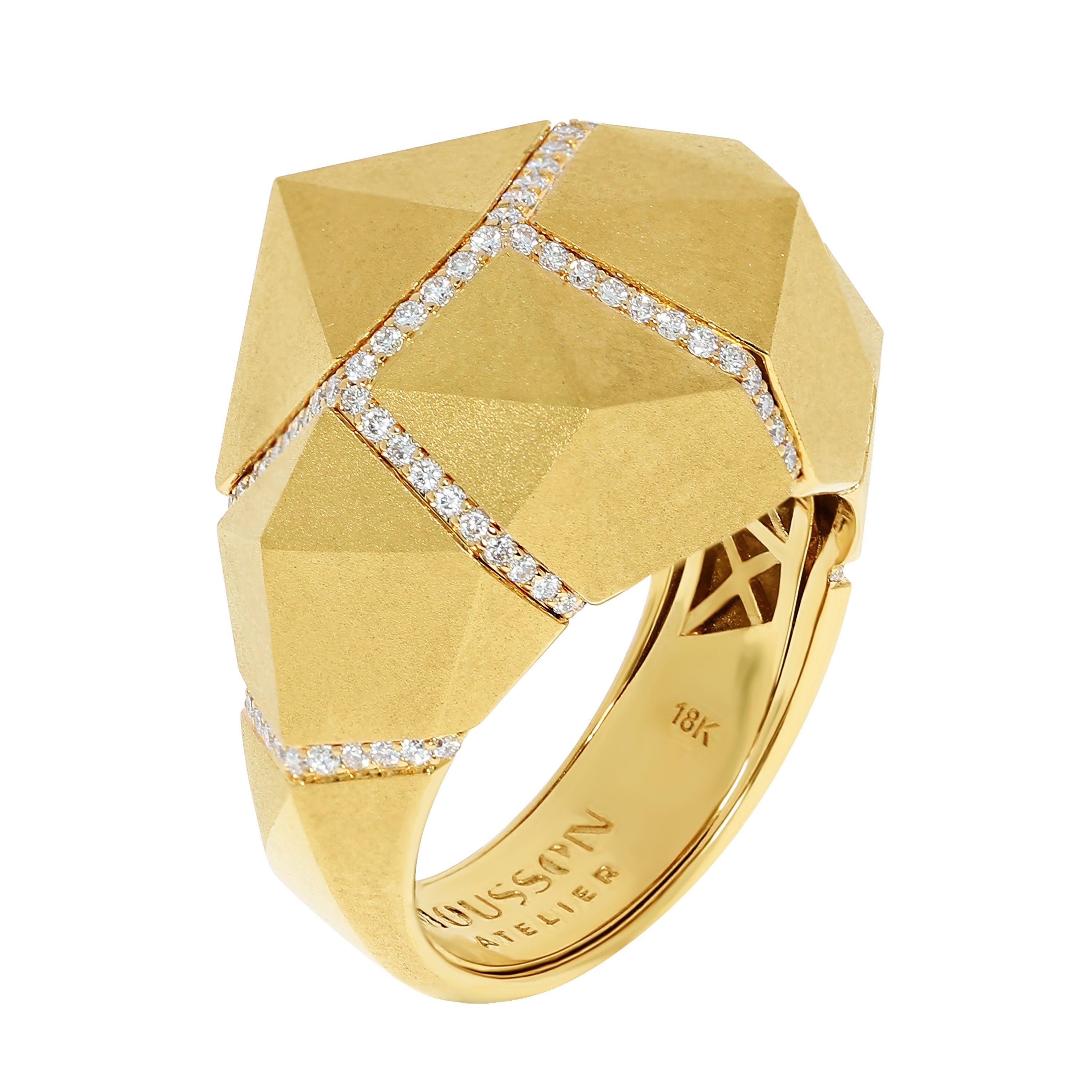 For Sale:  Diamonds Yellow 18 Karat Matte Gold Geometry Ring 3
