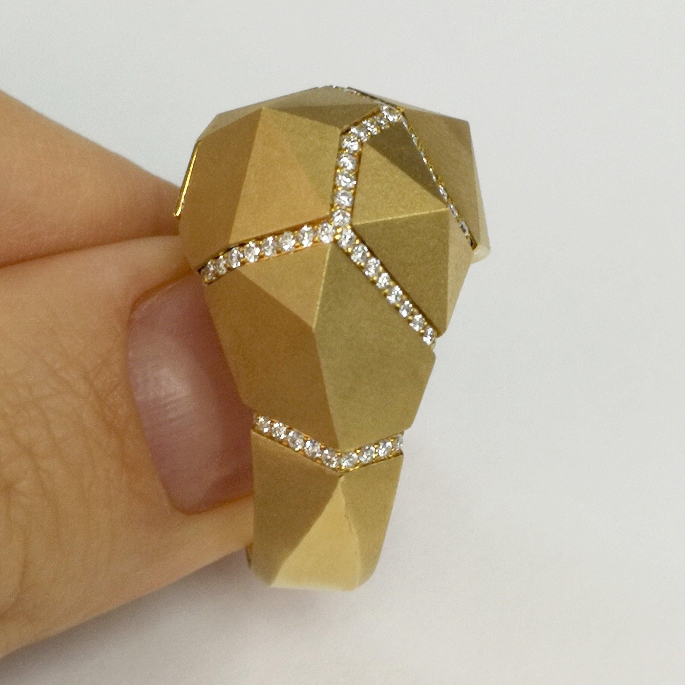 For Sale:  Diamonds Yellow 18 Karat Matte Gold Geometry Ring 7