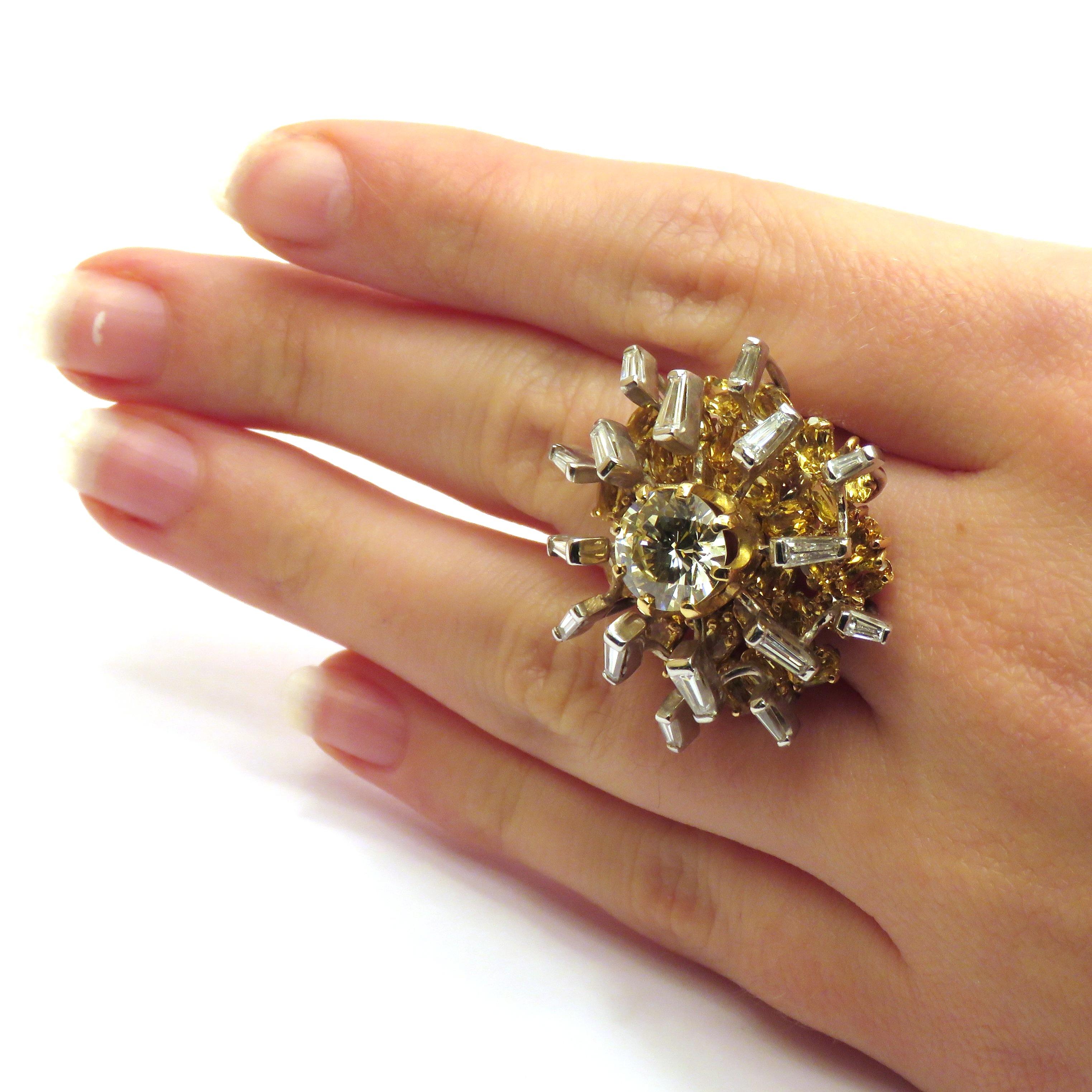 Brilliant Cut Diamonds Yellow Beryls 18 Karat White Gold Cocktail Ring Handcrafted In Italy For Sale