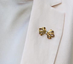 Diamonds Yellow Gold 18 Karat Bow Brooch, 1940