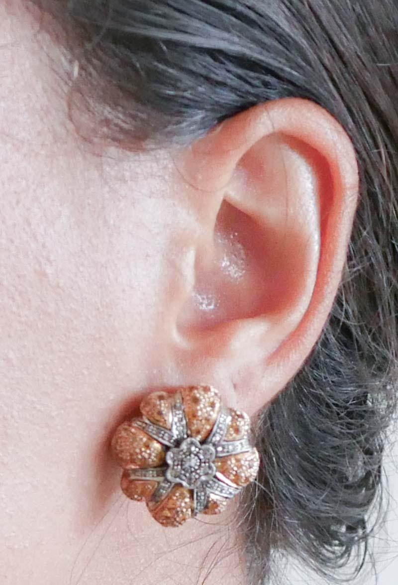 Diamonds, Yellow Sapphires, 14 Karat Rose Gold and Silver Retrò Stud Earrings. In Good Condition For Sale In Marcianise, Marcianise (CE)