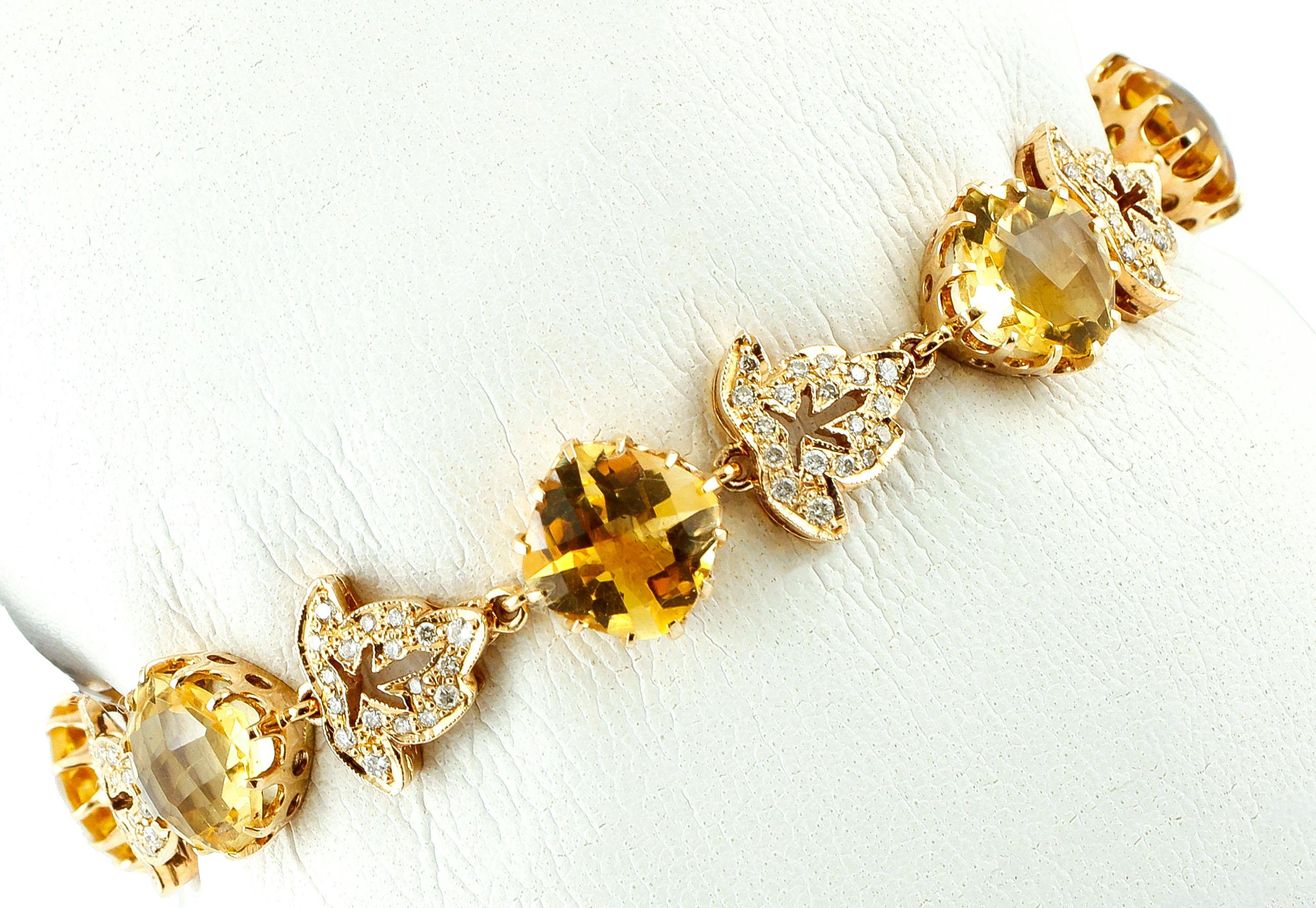 Wonderful link bracelet in 14k yellow gold structure, realized with 7 yellow topaz sections which alternate with 7 yellow gold leaves studded with diamonds.
This bracelet is totally handmade by Italian master goldsmiths
Diamonds 1.31 ct
Yellow Topaz