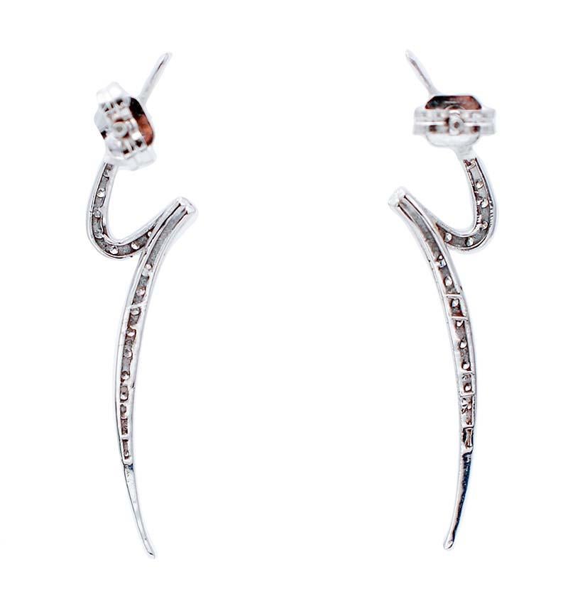 Round Cut Diamonds, 18 Karat White Gold Modern Earrings For Sale