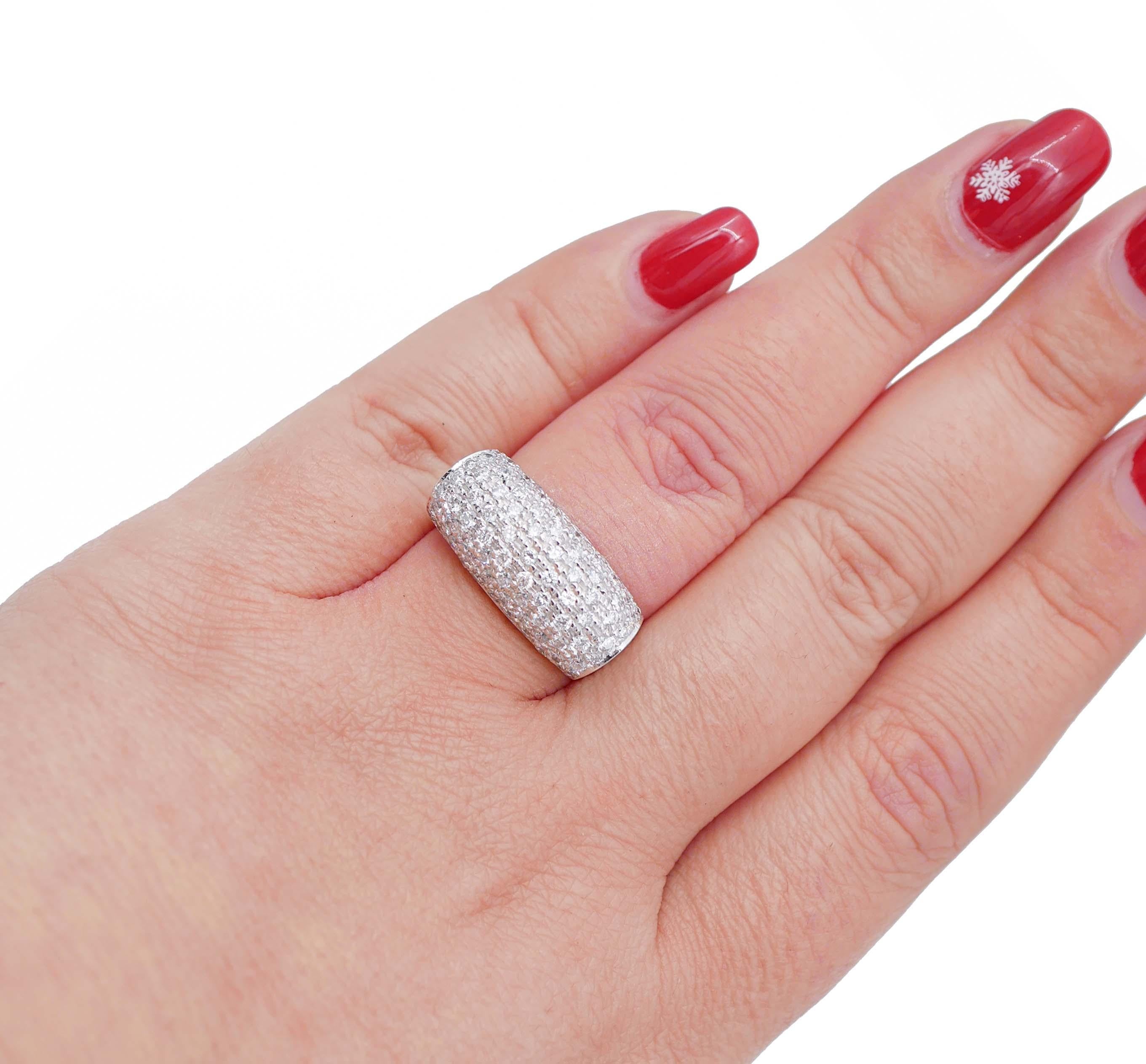 Diamonds, 18 Karat White Gold Ring In New Condition For Sale In Marcianise, Marcianise (CE)