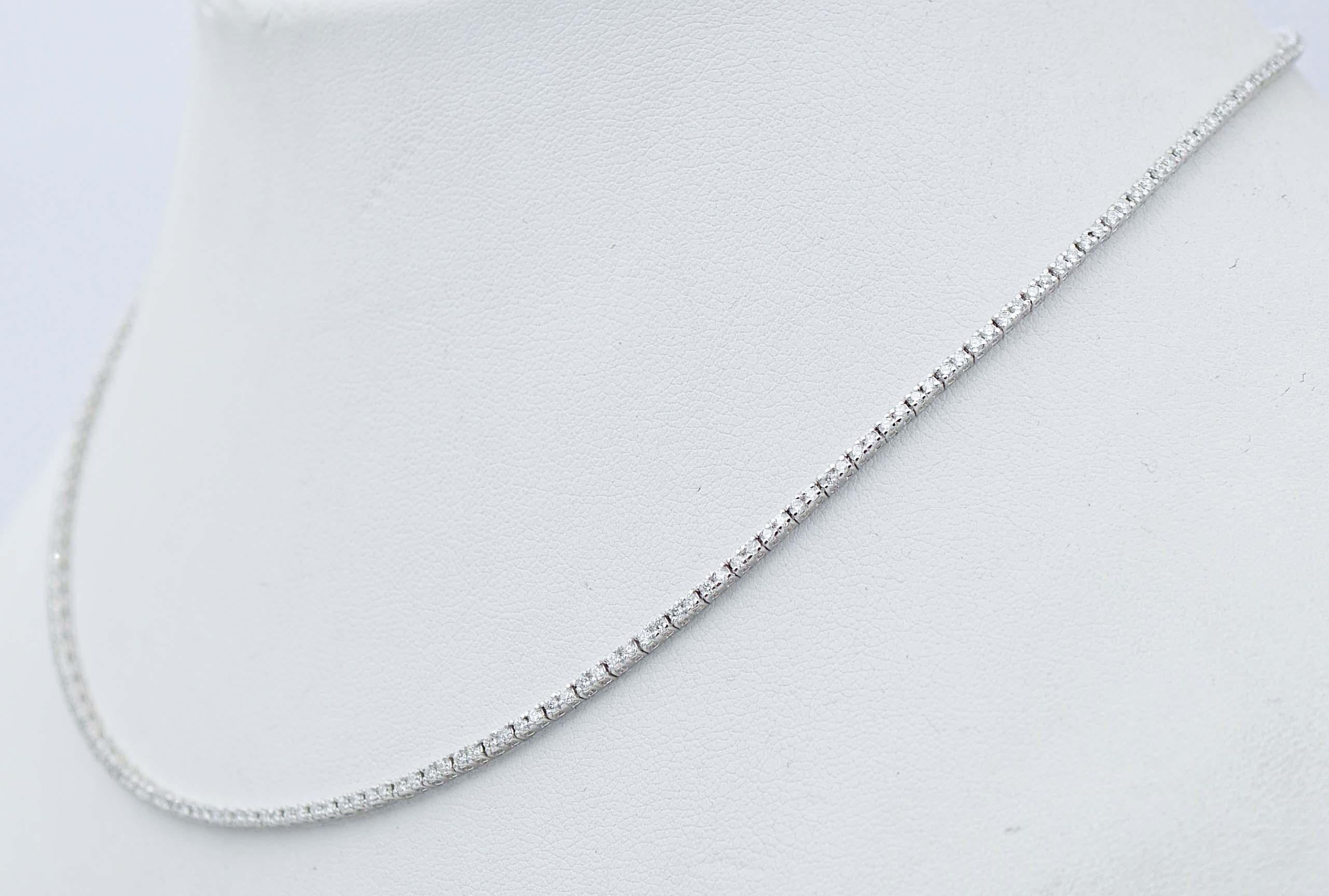 SHIPPING POLICY:
No additional costs will be added to this order.
Shipping costs will be totally covered by the seller (customs duties included).

Elegant tennis necklace in 18 kt white gold structure mounted with diamonds.
Diamonds 2.64 ct
Total