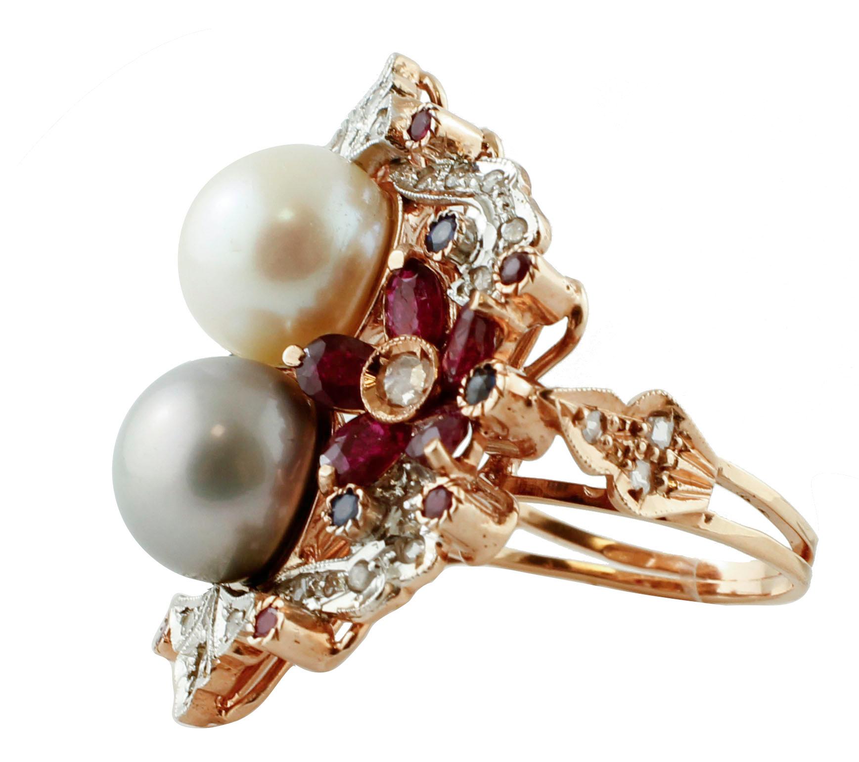 SHIPPING POLICY:
No additional costs will be added to this order.
Shipping costs will be totally covered by the seller (customs duties included). 


Elegant cluster ring in 9 kt rose gold and silver structure, mounted with a white and a grey pearl