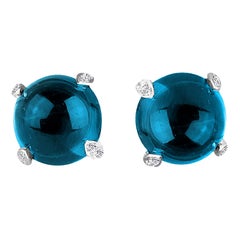Boucles d'oreilles en or blanc 14 carats avec topaze bleue de Londres de 7,86 carats et diamants