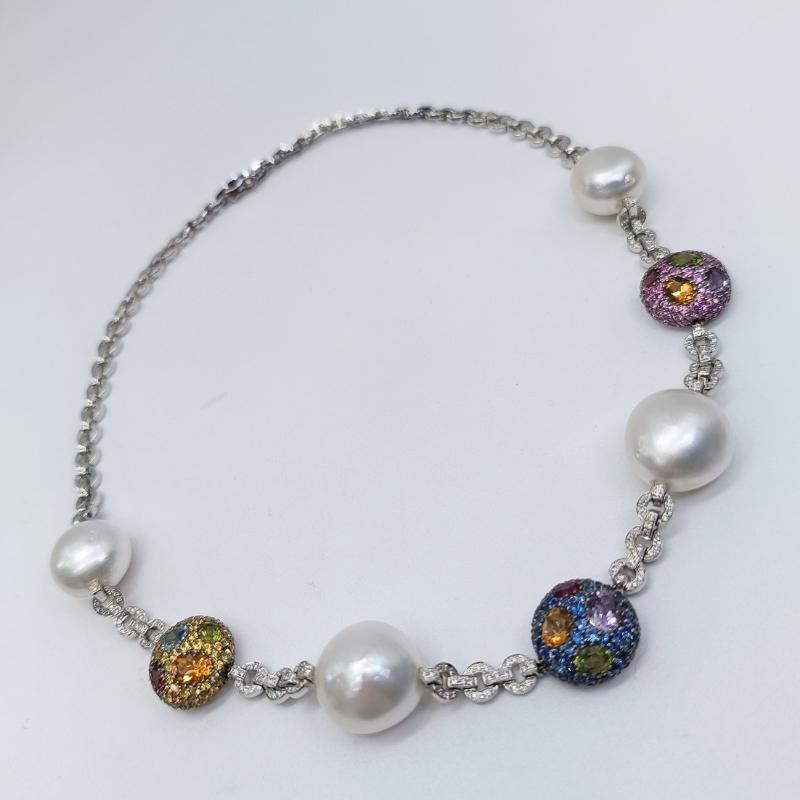 Diamrusa-Halskette aus Weißgold an einer Kette mit Diamanten. im Zustand „Neu“ im Angebot in BILBAO, ES