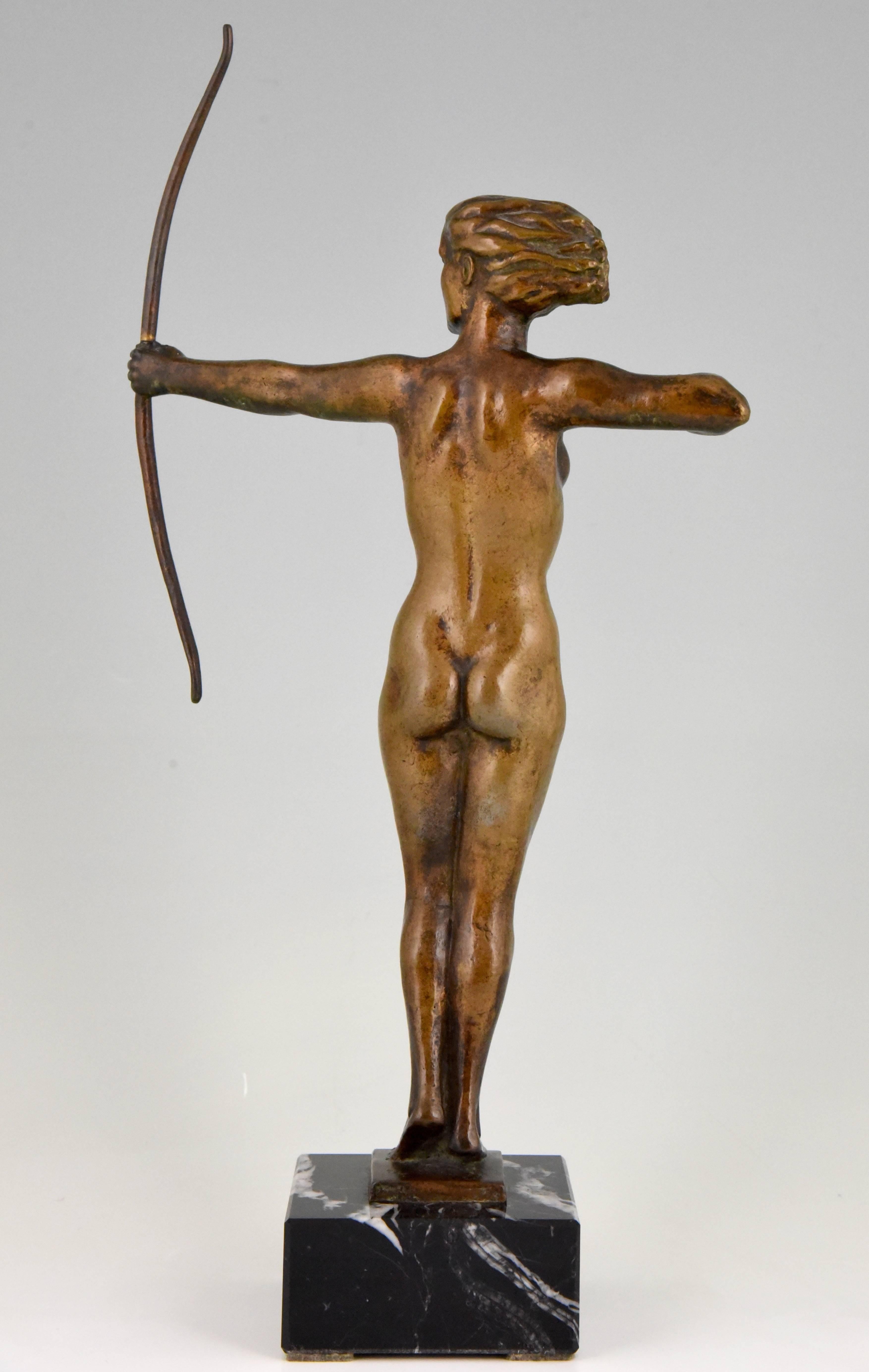Diana  Art Deco Bronze Sculpture Nude with Bow  V. H. France  1930 In Good Condition In Antwerp, BE