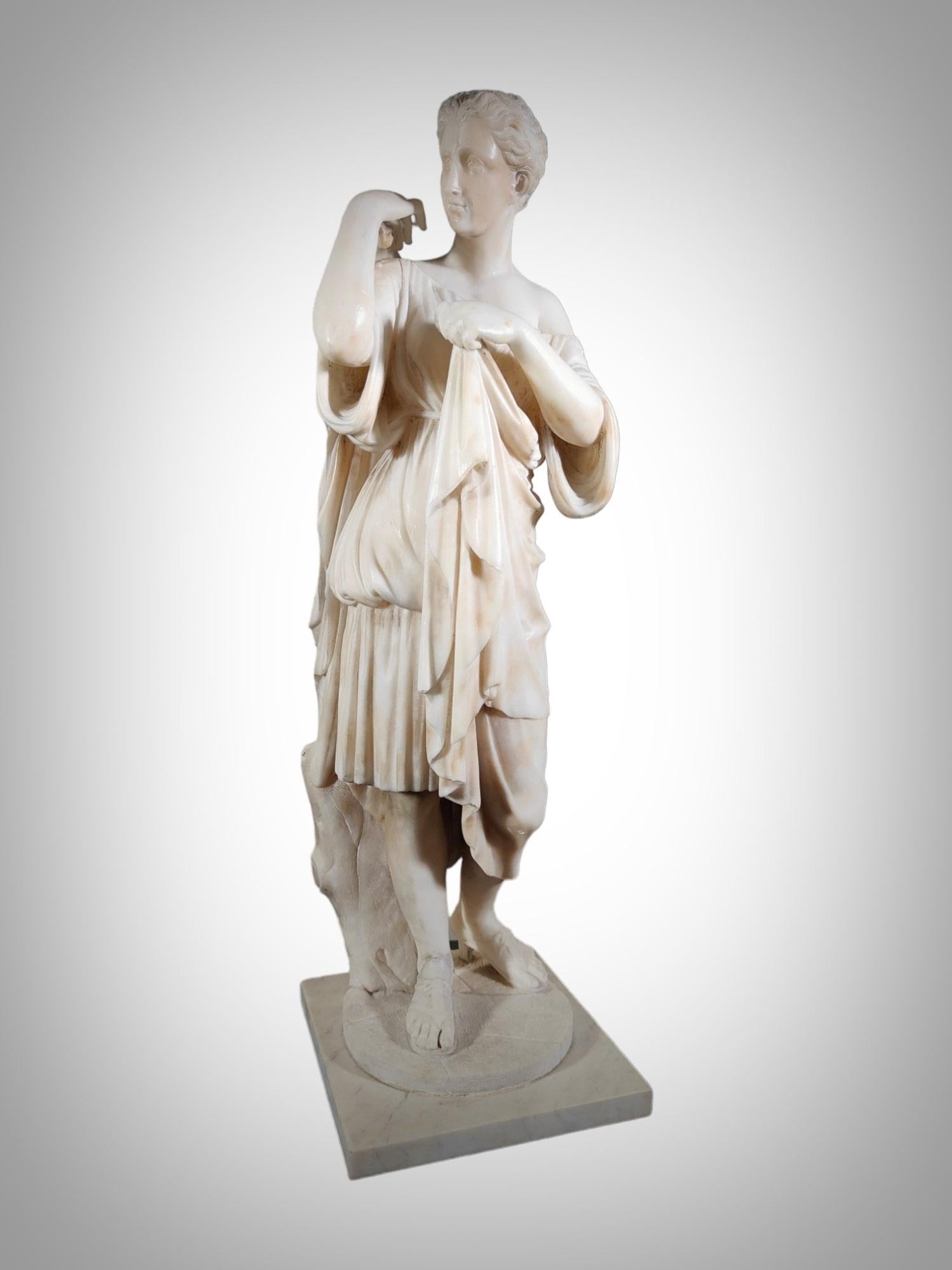 It is the sculpture of a woman covered with a draped chiton, probably representing the goddess Artemis and traditionally attributed to the sculptor Praxiteles. Found in the ancient town of Gabios, it was part of the Borghese family collection. It is