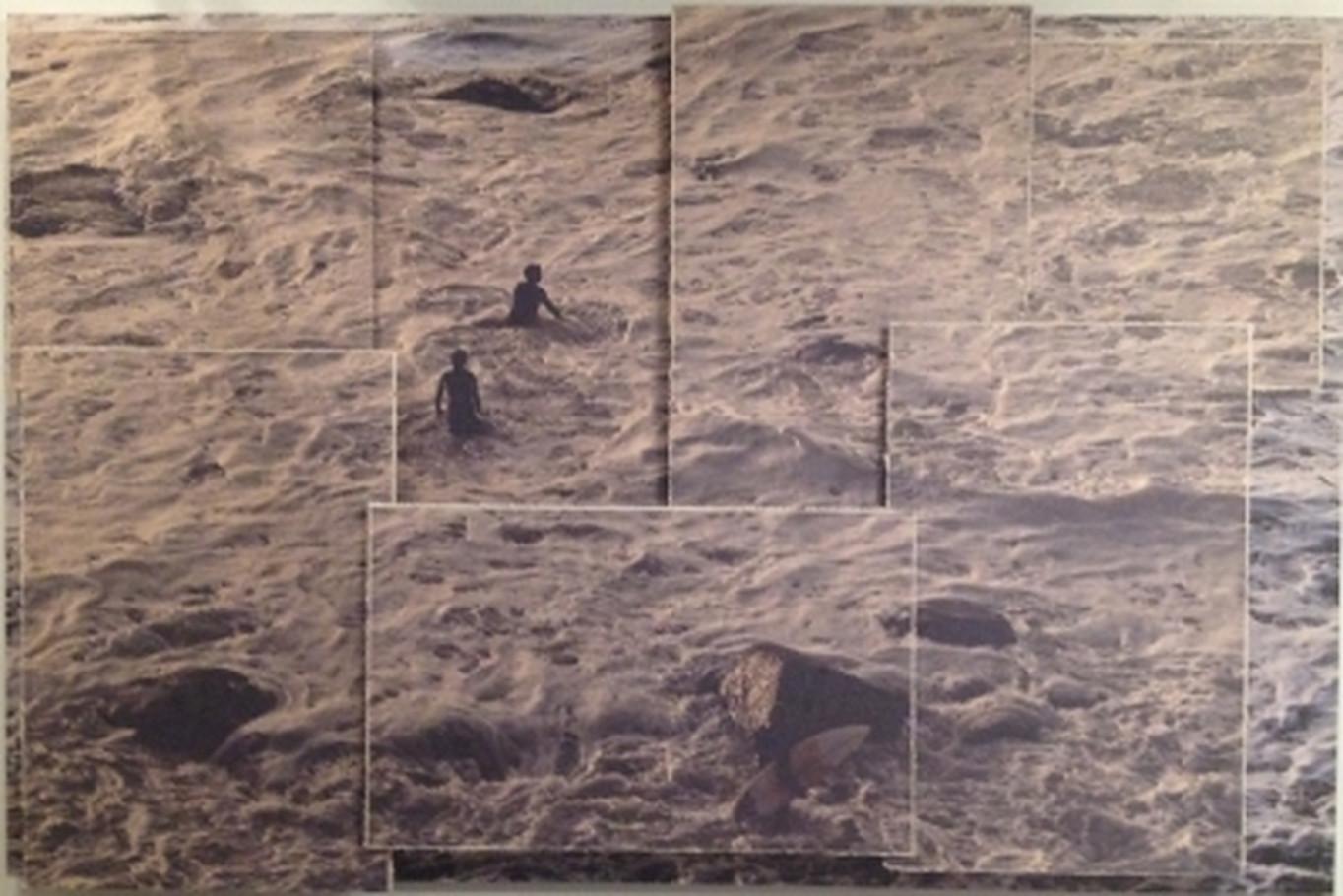 Landscape Photograph di Diana ELIAZOV - Immagine grande del surfista, 2009