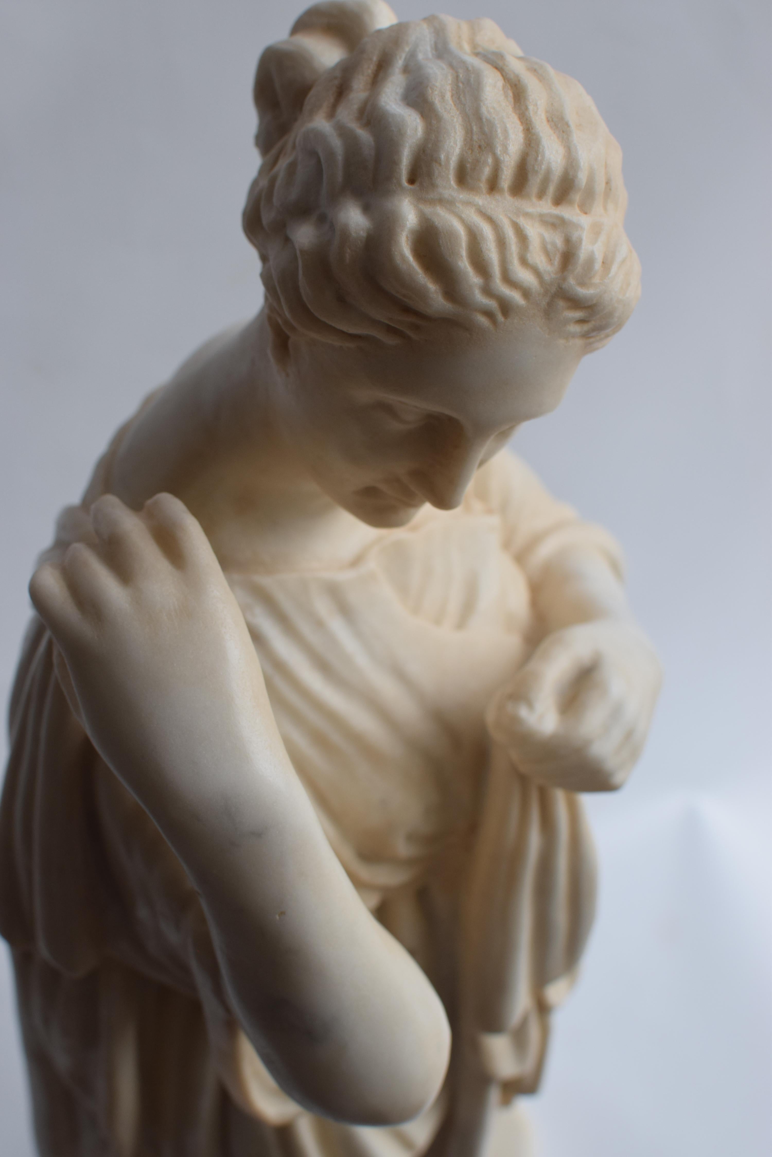 Diana Gabii, sculpture sur marbre blanc de Carrare, fabriquée en Italie en vente 2