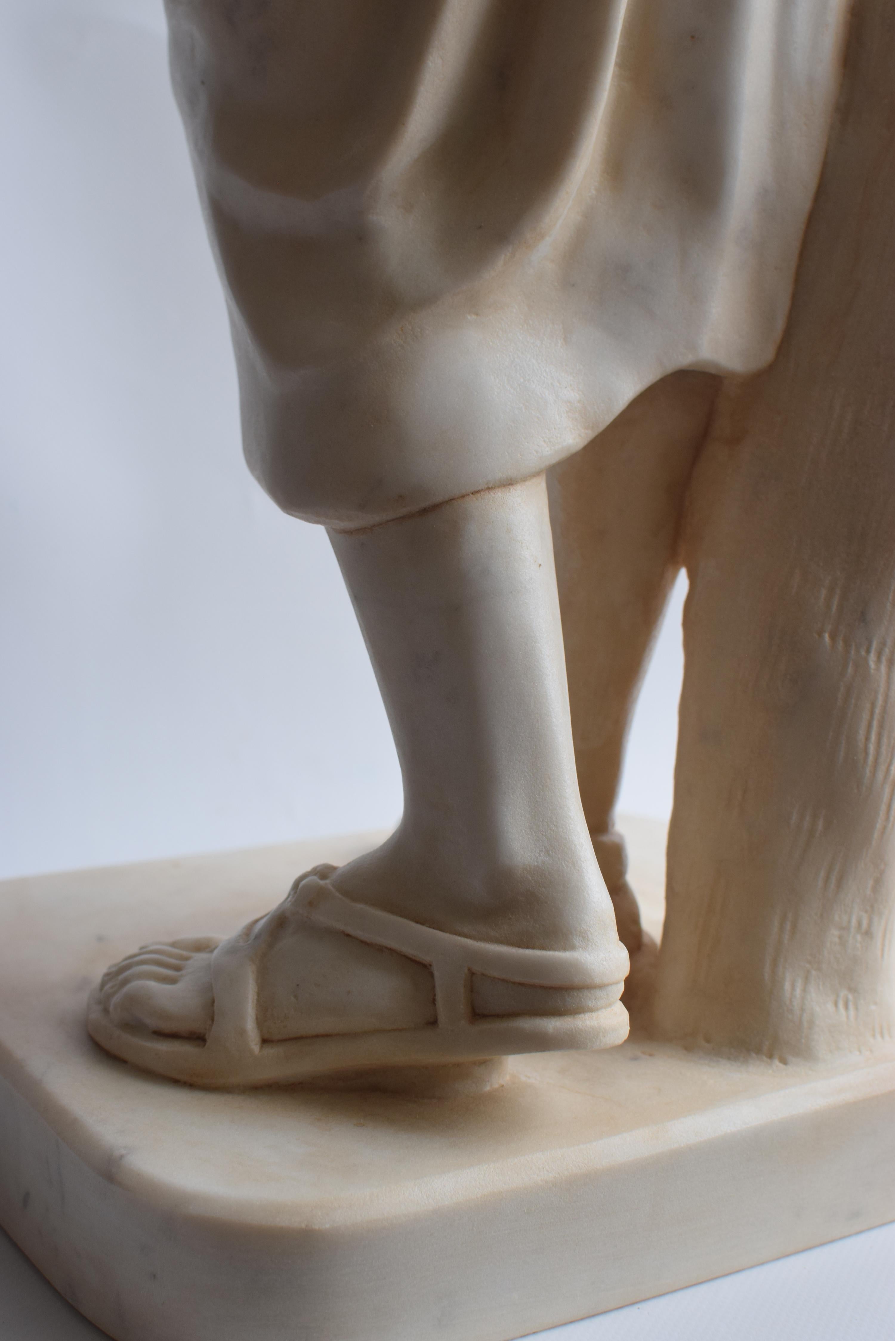Diana Gabii, sculpture sur marbre blanc de Carrare, fabriquée en Italie en vente 5
