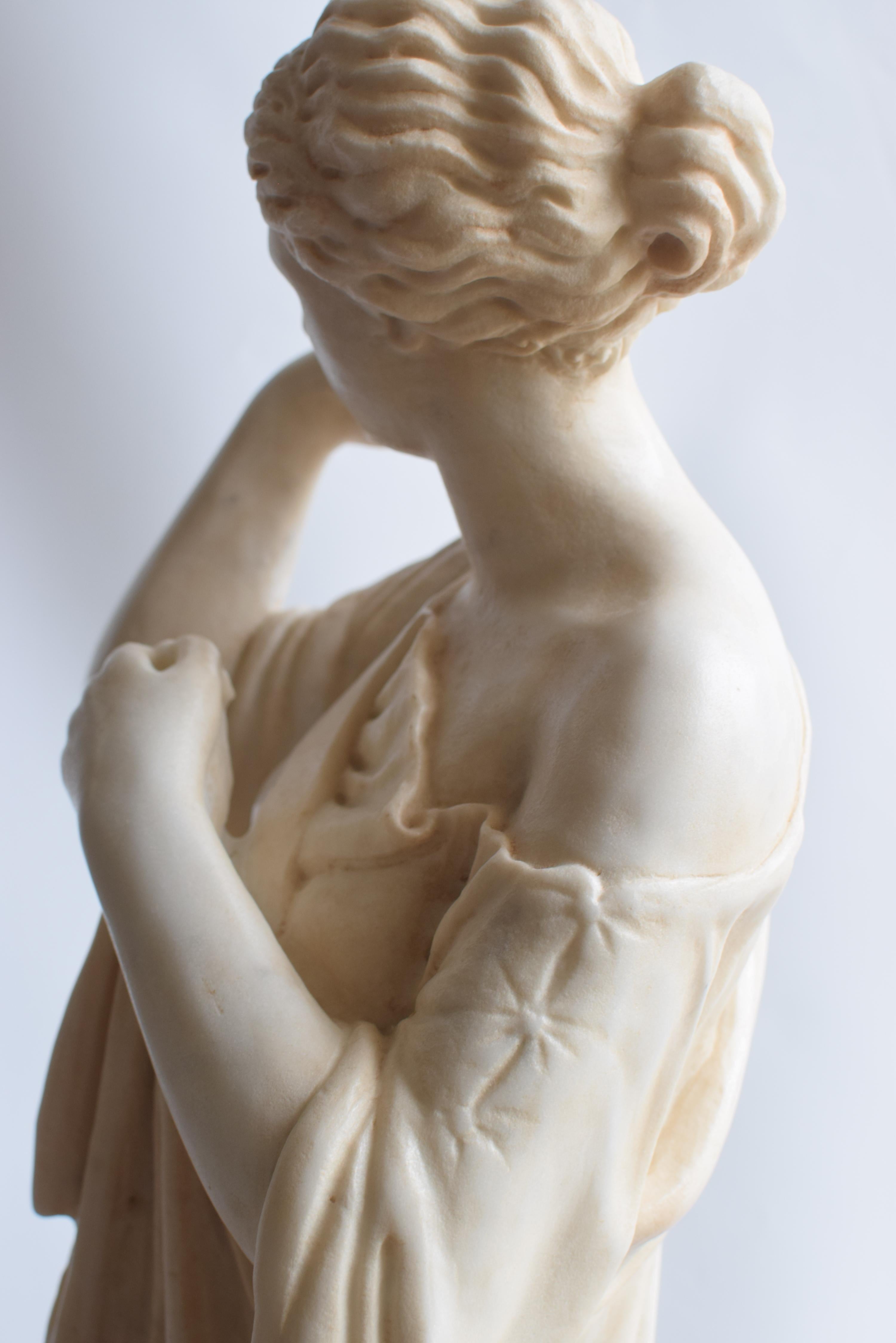 Diana Gabii, sculpture sur marbre blanc de Carrare, fabriquée en Italie en vente 7