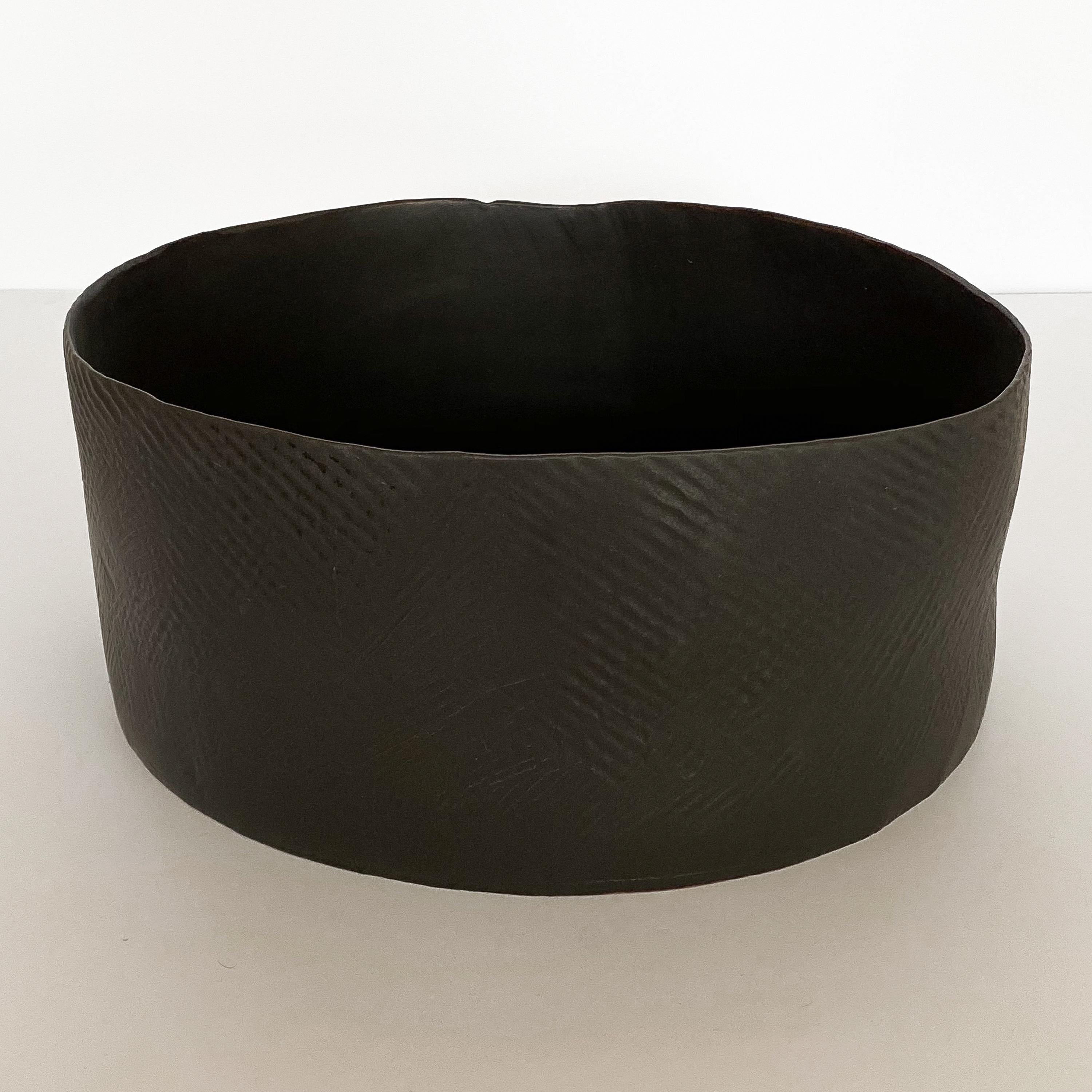 American Diana Gillispie Textured Black Glazed Ceramic Centerpiece Bowl