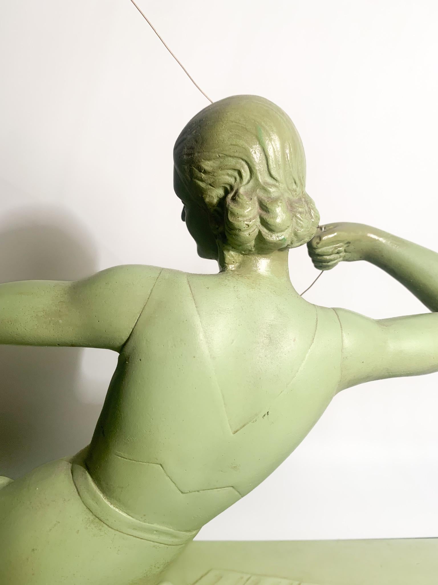 Diana Huntress Decò Sculpture in Patinated Plaster by Salvatore Melani 1930s 7